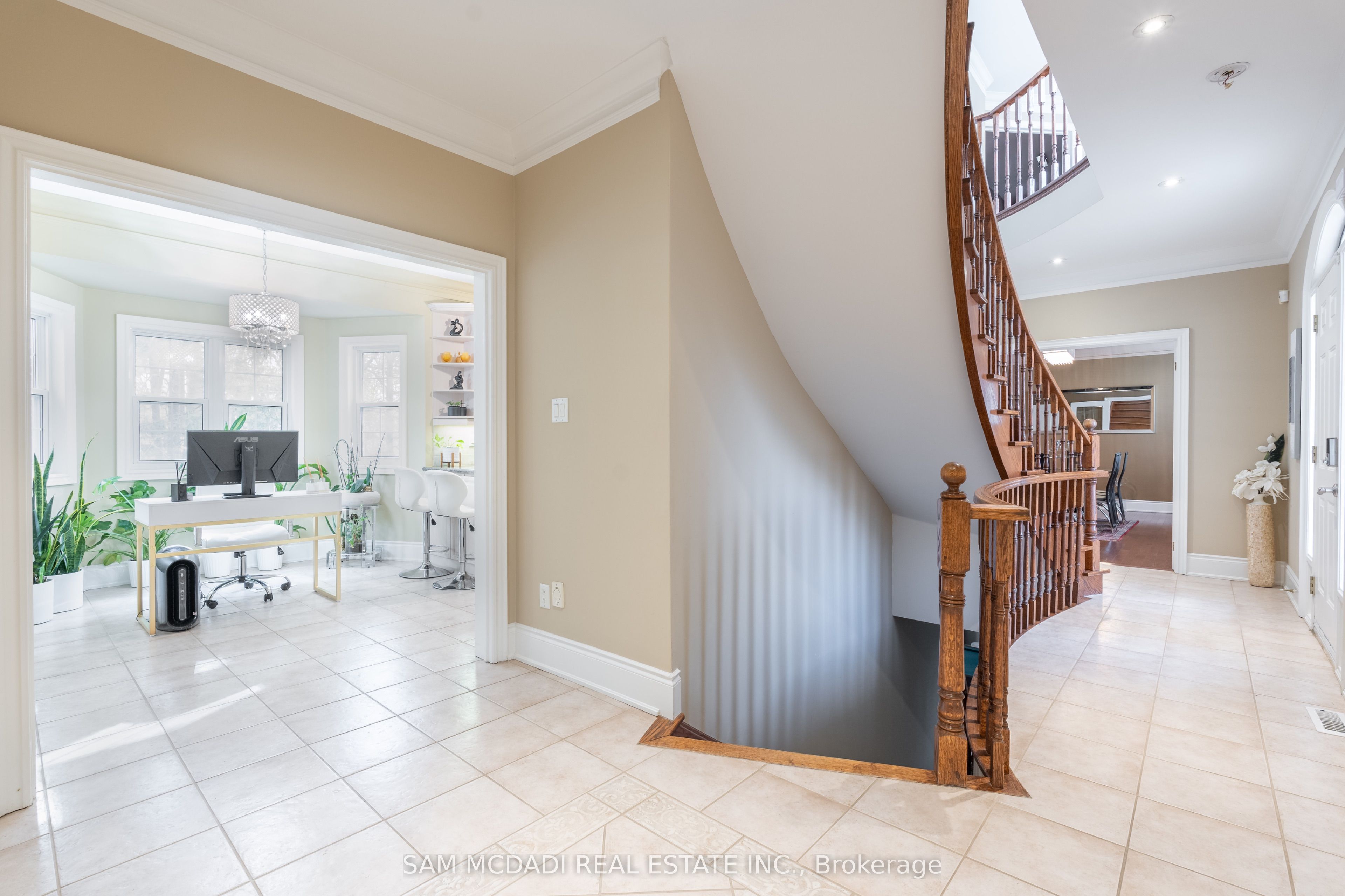 3248 Barchester Court Property Photo 3