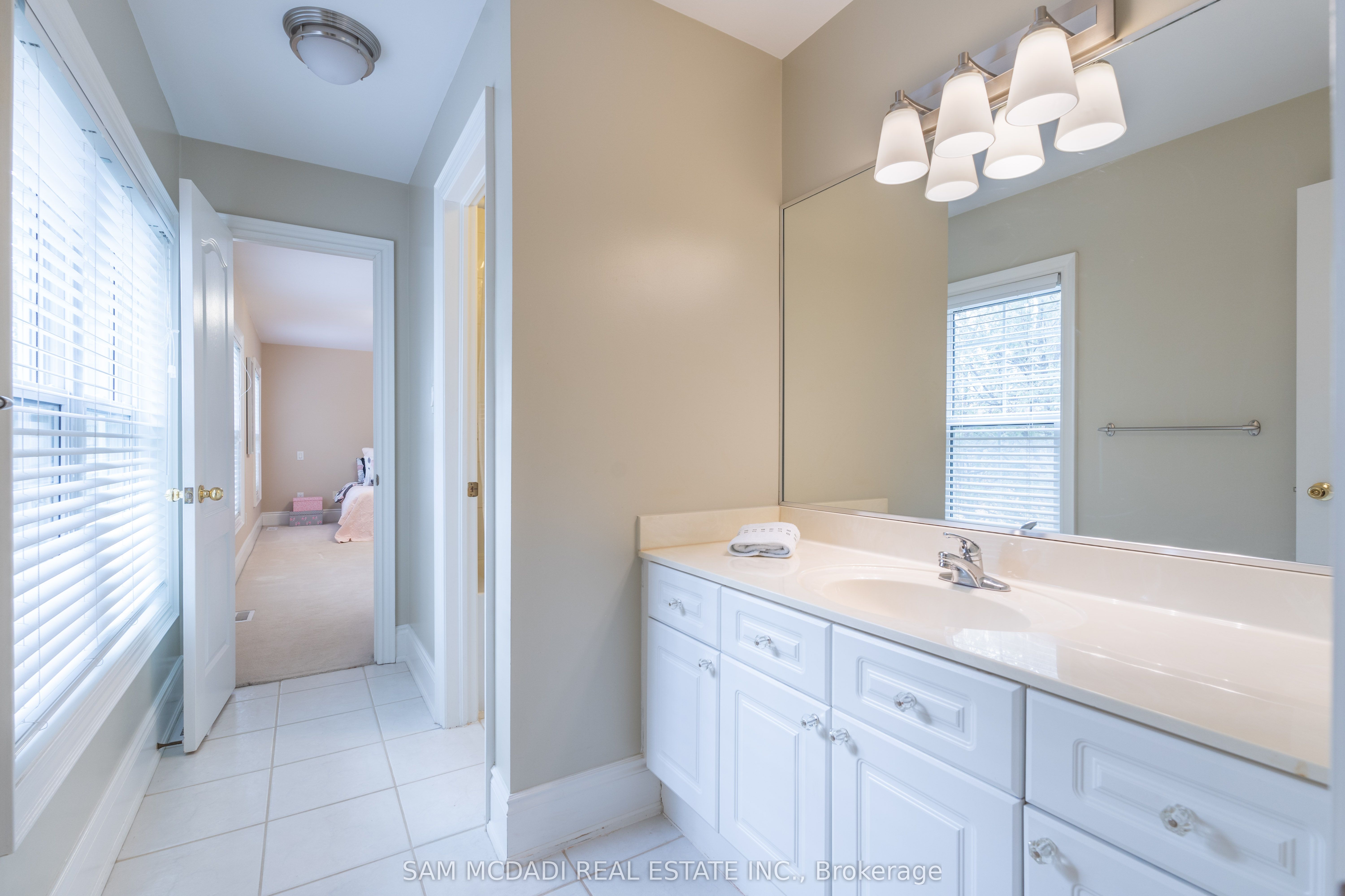 3248 Barchester Court Property Photo 23