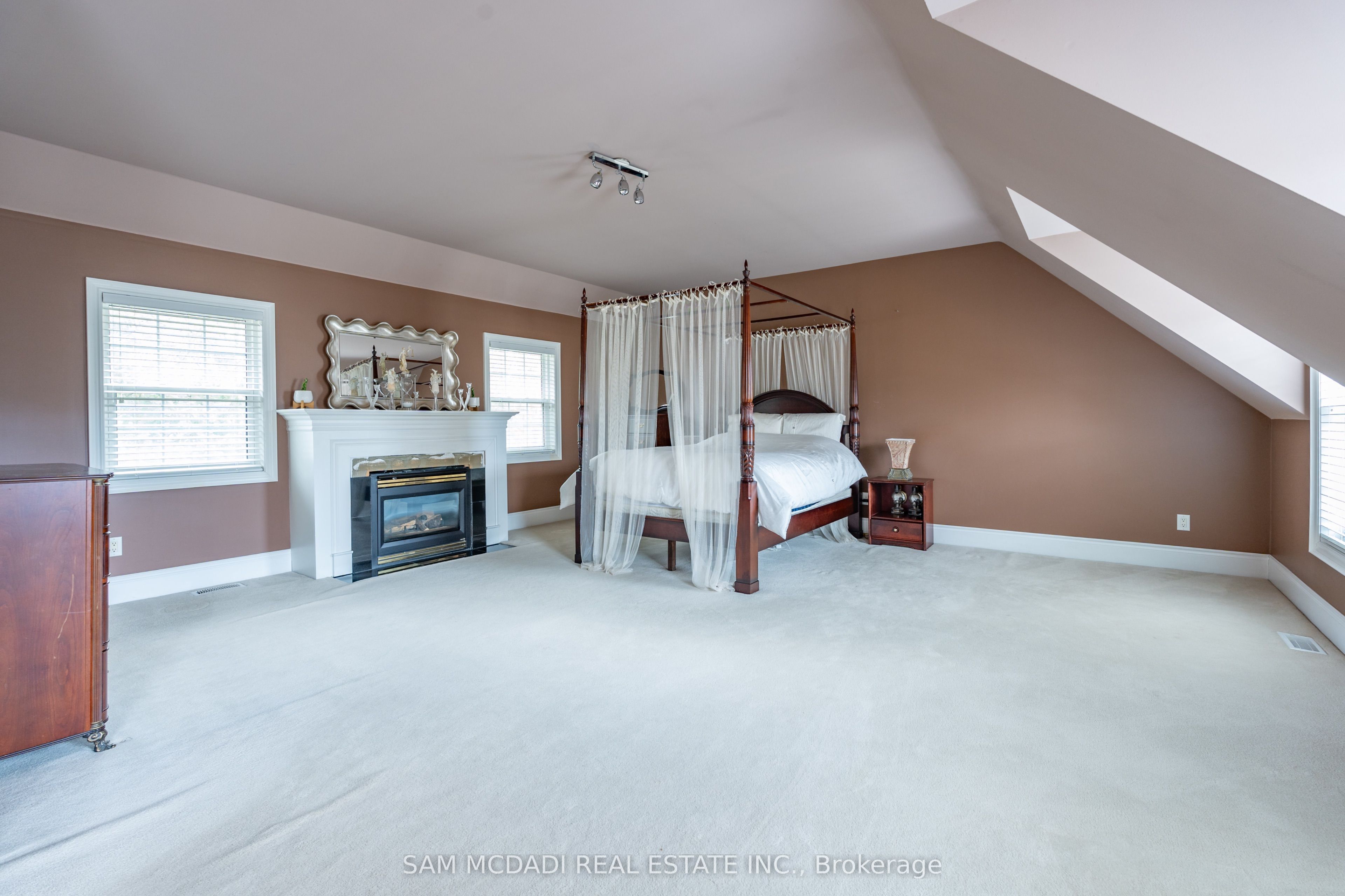 3248 Barchester Court Property Photo 29