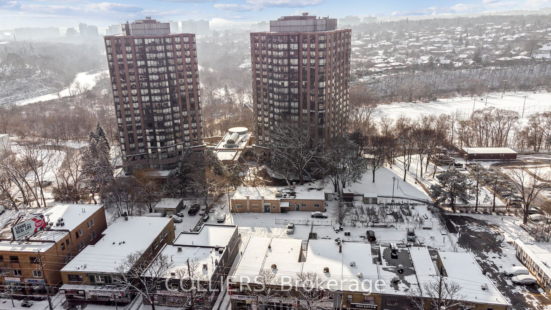 1822 Weston Road Property Photo 3