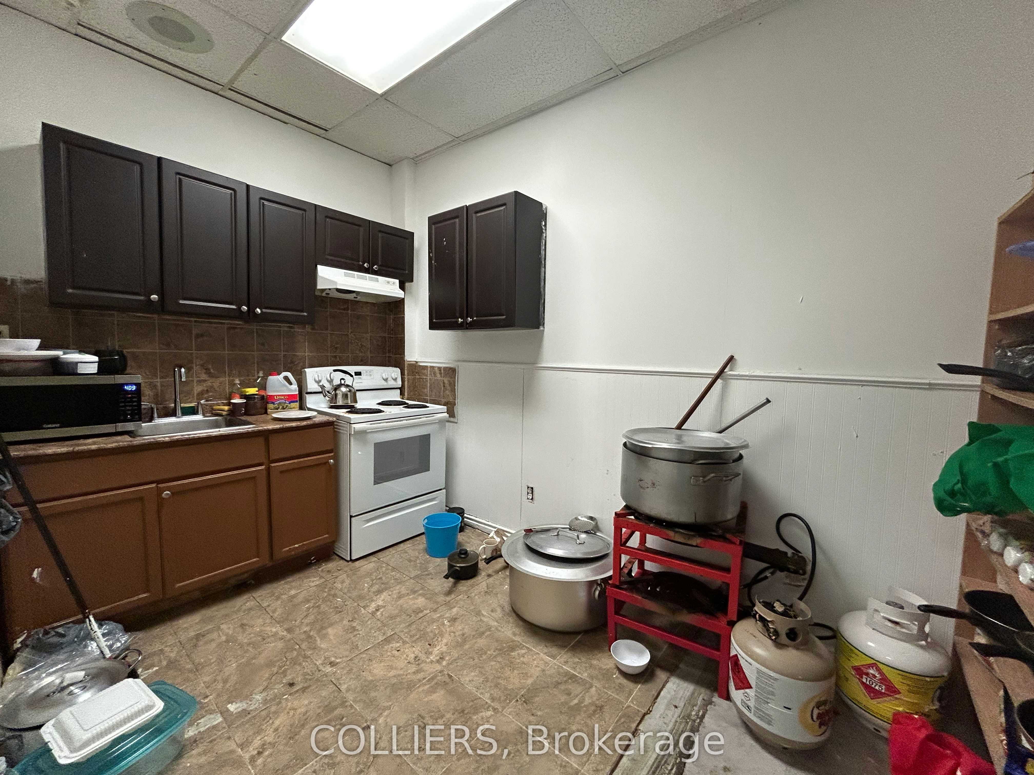 1822 Weston Road Property Photo 8