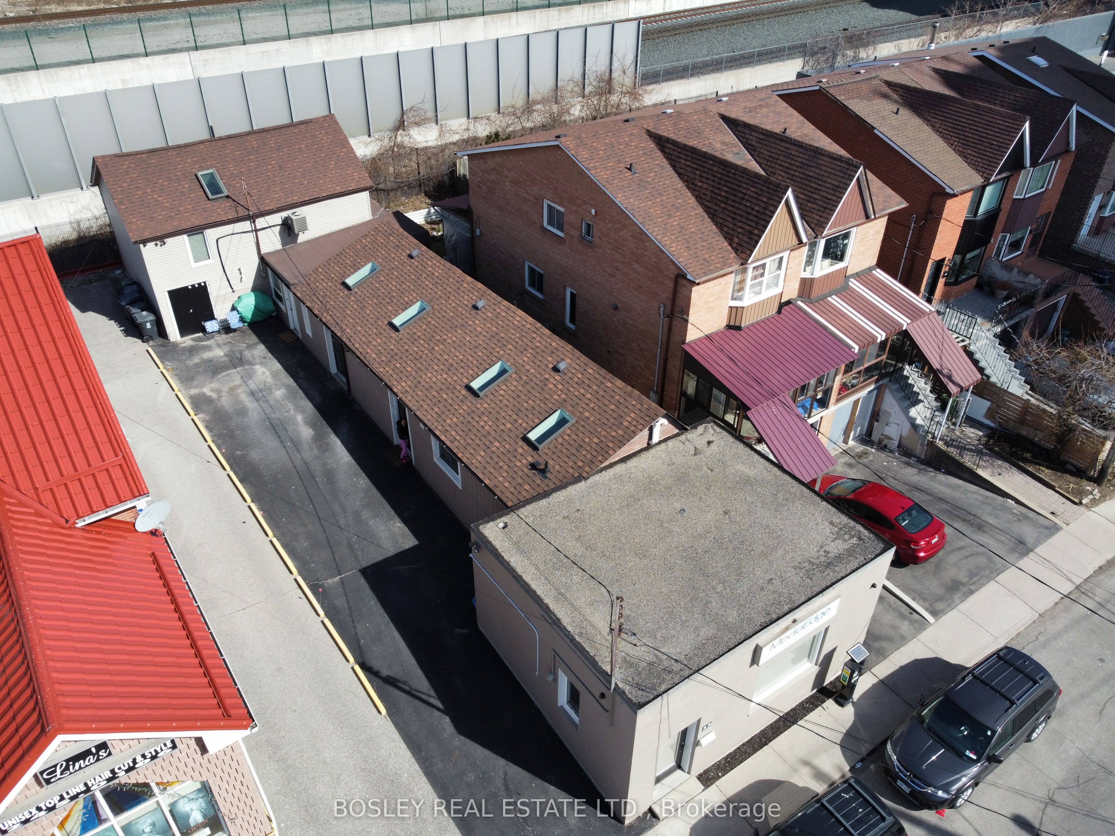 33 South Station Street Property Photo 2