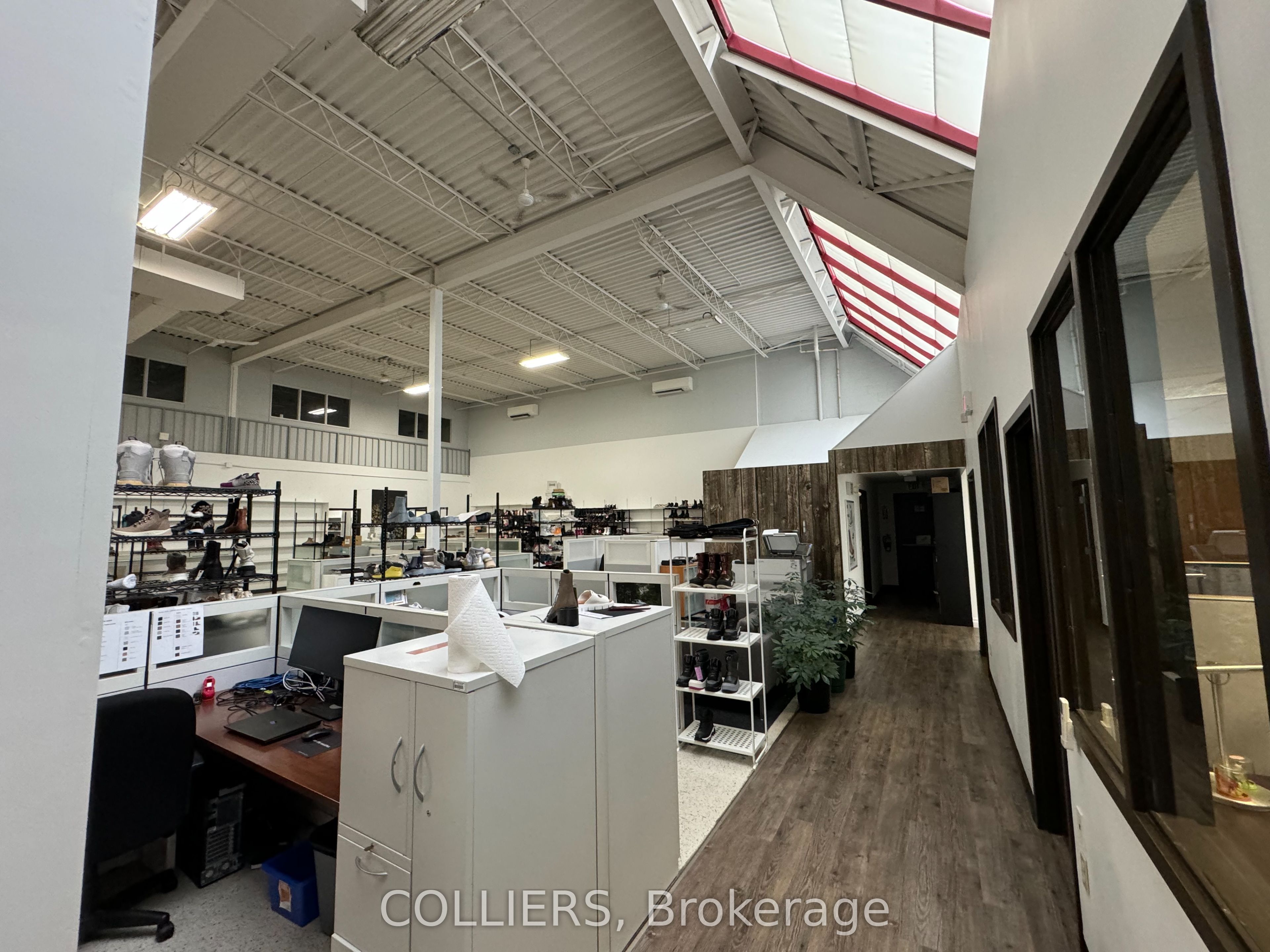 #opt B - 2 Masonry Court Property Photo 4
