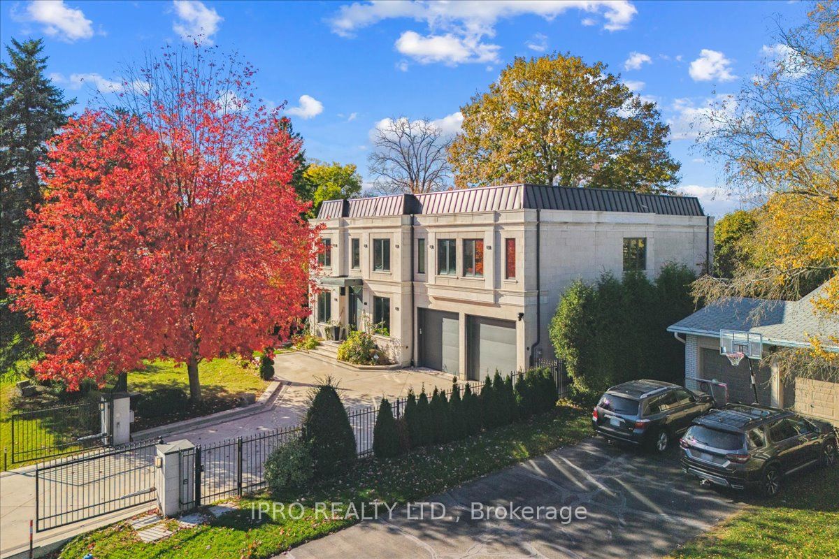 1453 Seagram Avenue Property Photo