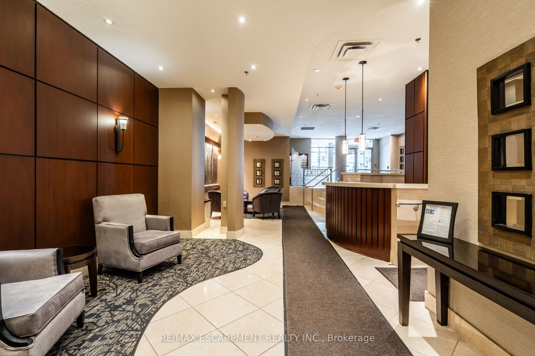 #1102 - 1477 Lakeshore Road Property Photo 3