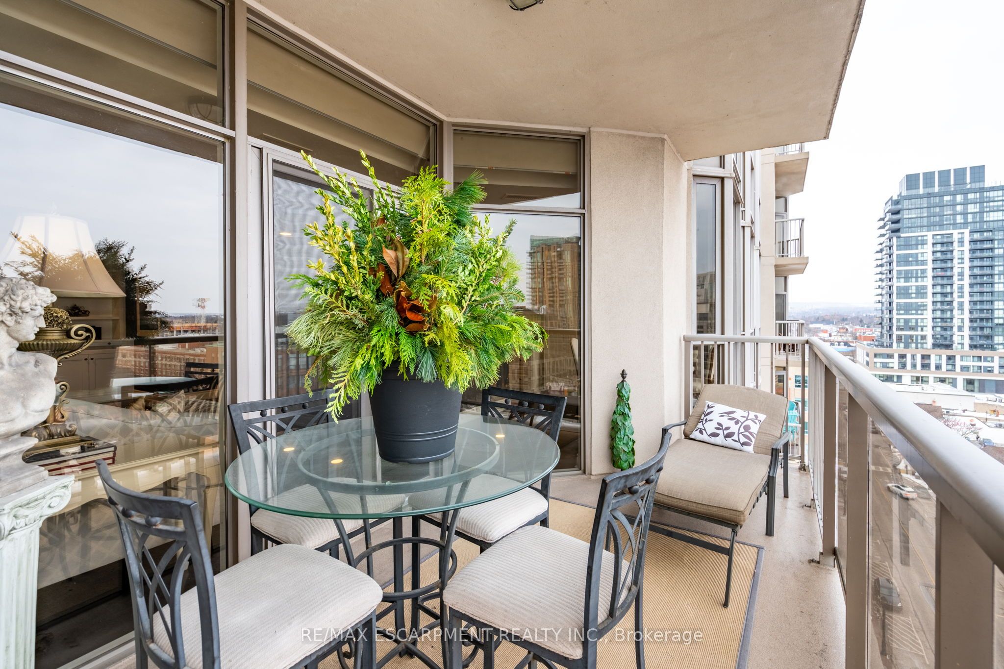 #1102 - 1477 Lakeshore Road Property Photo 23