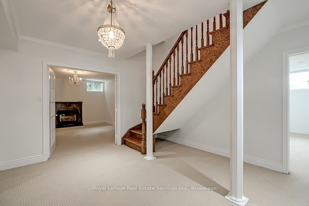 3286 Shelburne Place Property Photo 24