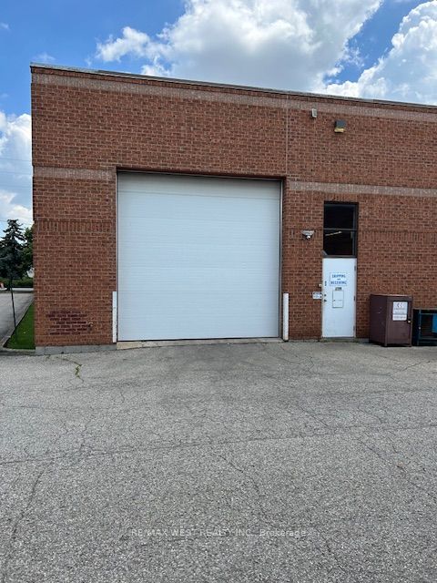 #whse - 1360 Cardiff Boulevard Property Photo 1