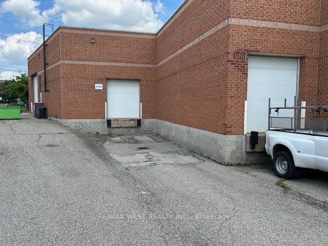 #whse - 1360 Cardiff Boulevard Property Photo 9