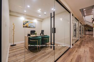#20 - 2131 Williams Parkway Property Photo 1