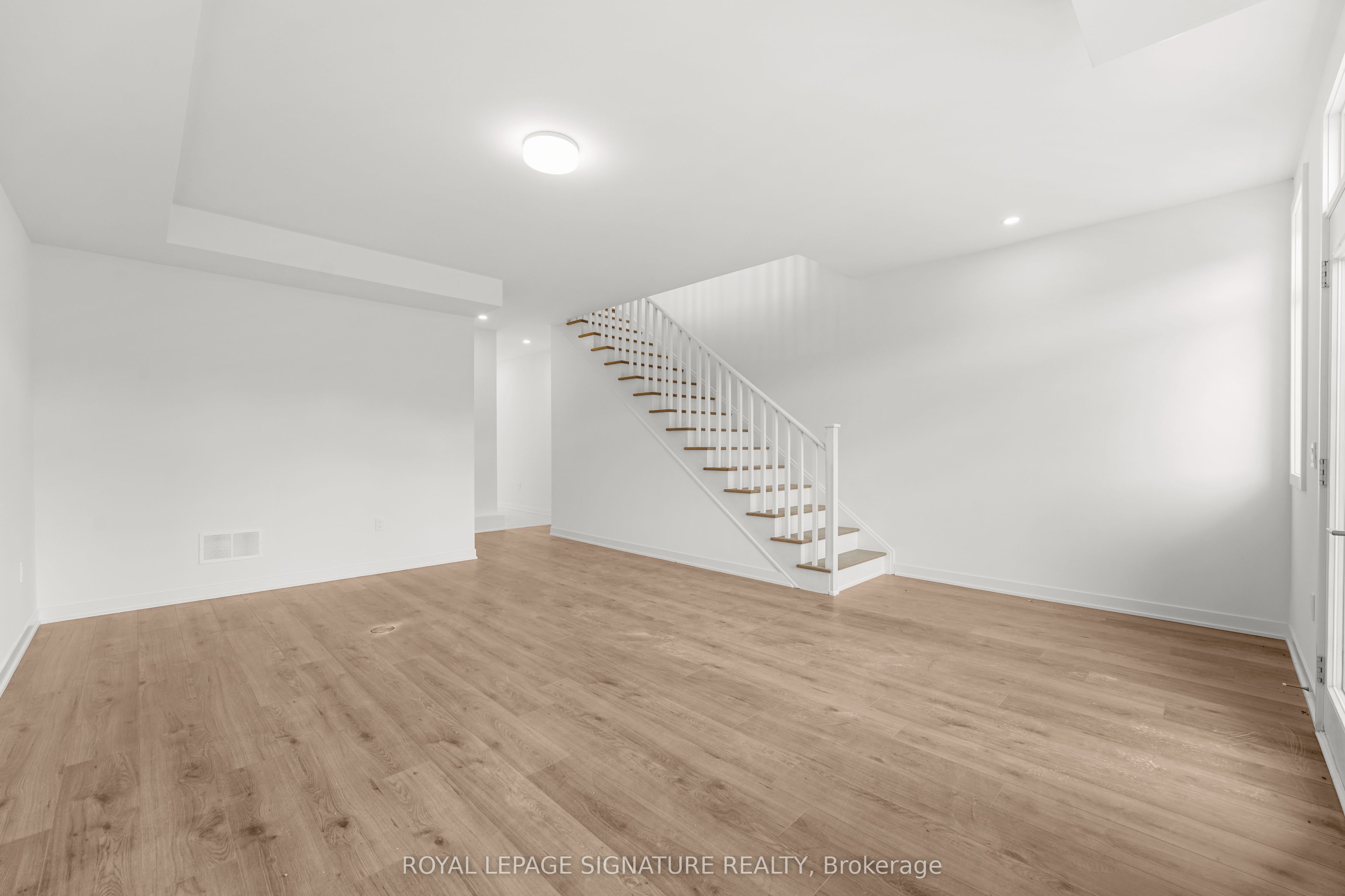 3047 Trailside Drive Property Photo 5