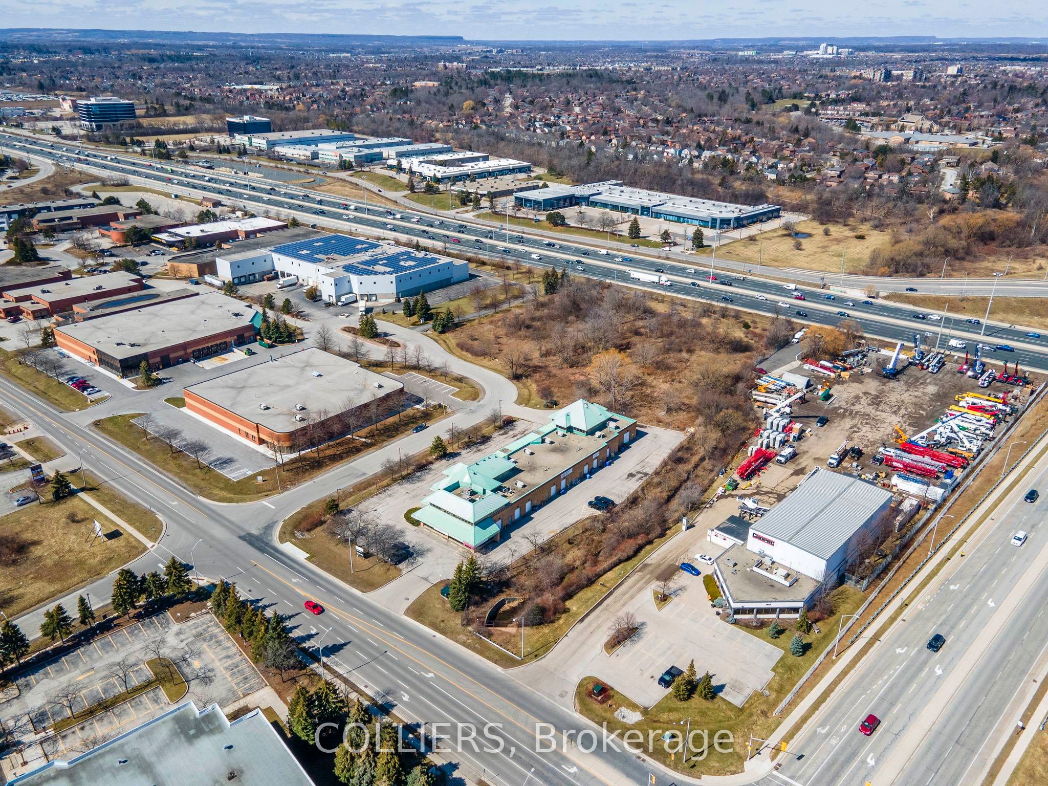 #7-9a - 871 Equestrian Court Property Photo 7