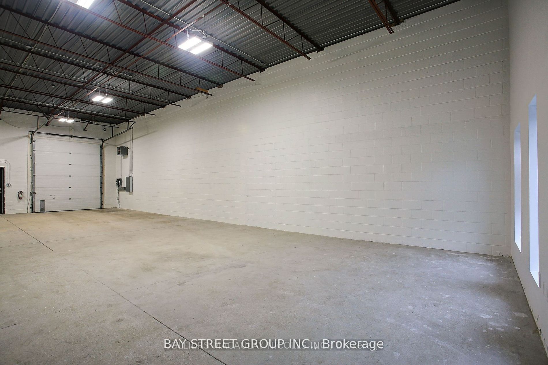 #14 - 1290 Speers Road Property Photo 8