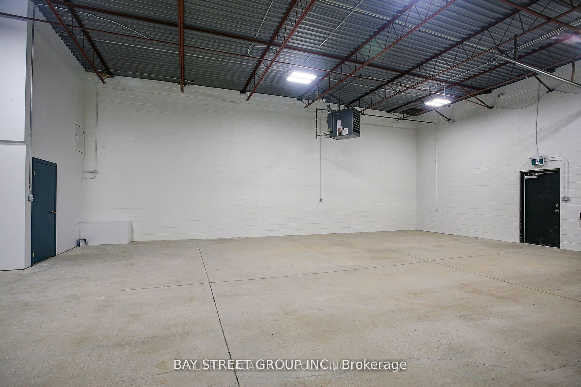 #14 - 1290 Speers Road Property Photo 10
