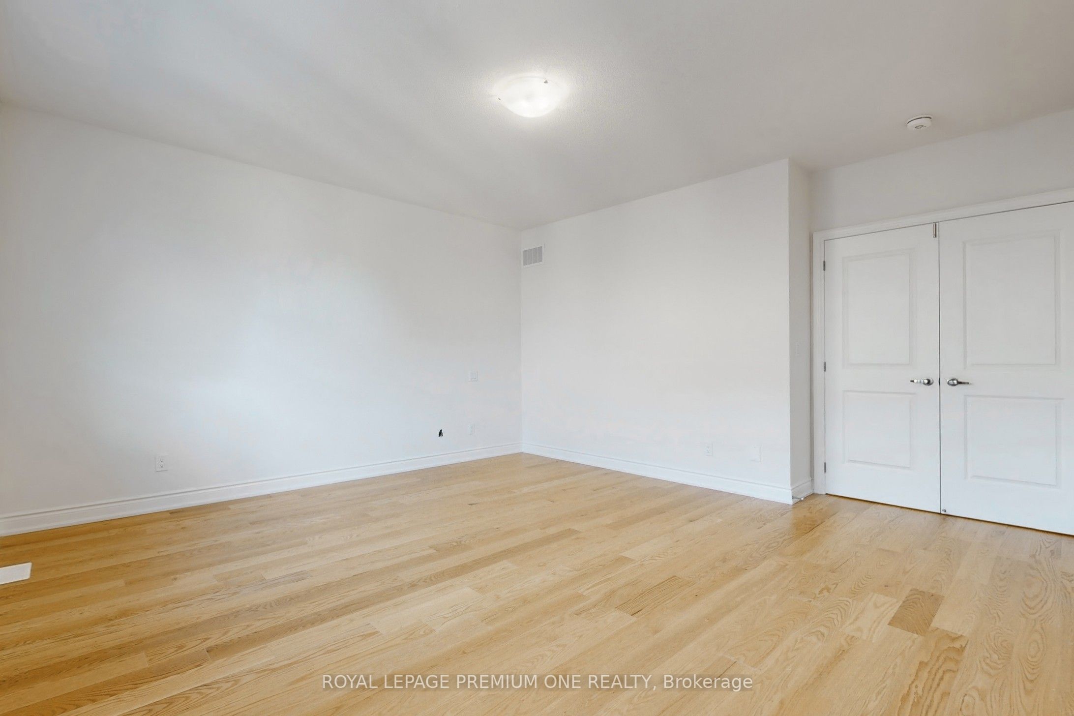 9 Ann Mckee Street Property Photo 23