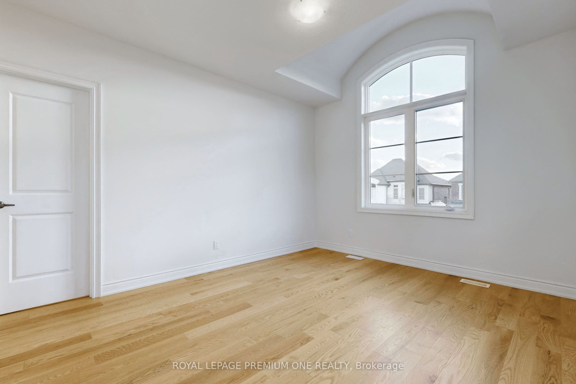 9 Ann Mckee Street Property Photo 34