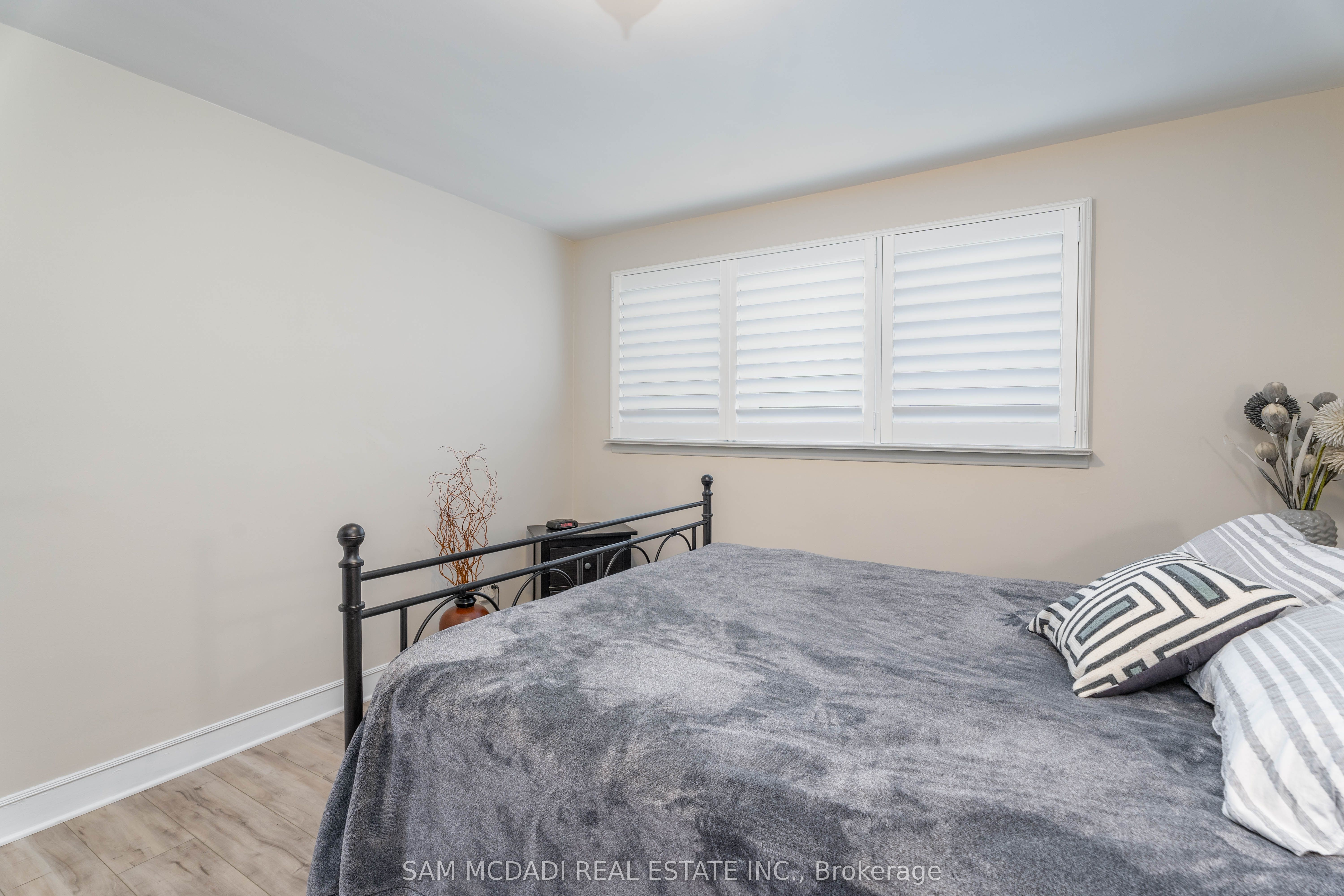 1140 Halliday Avenue Property Photo 16