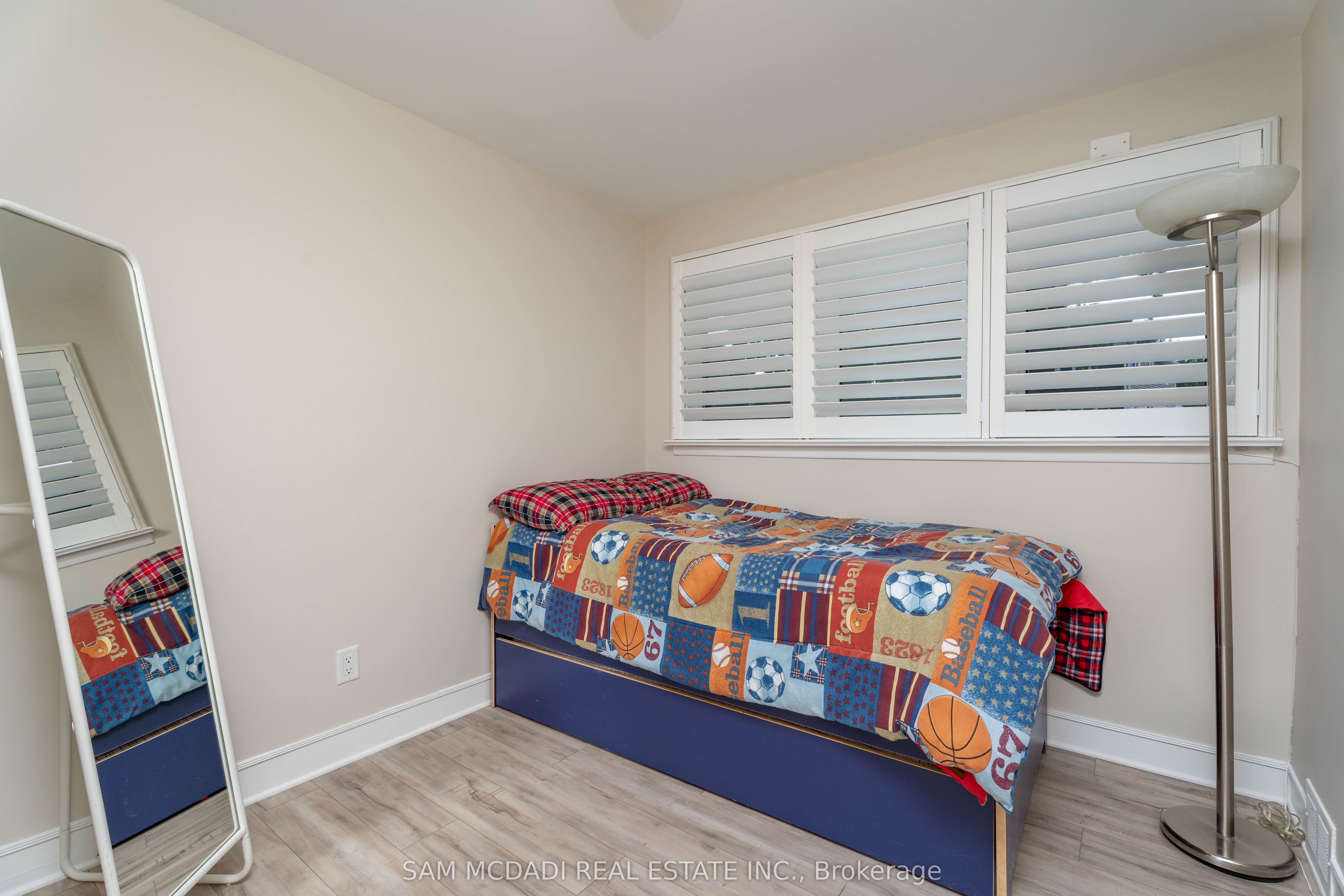 1140 Halliday Avenue Property Photo 20