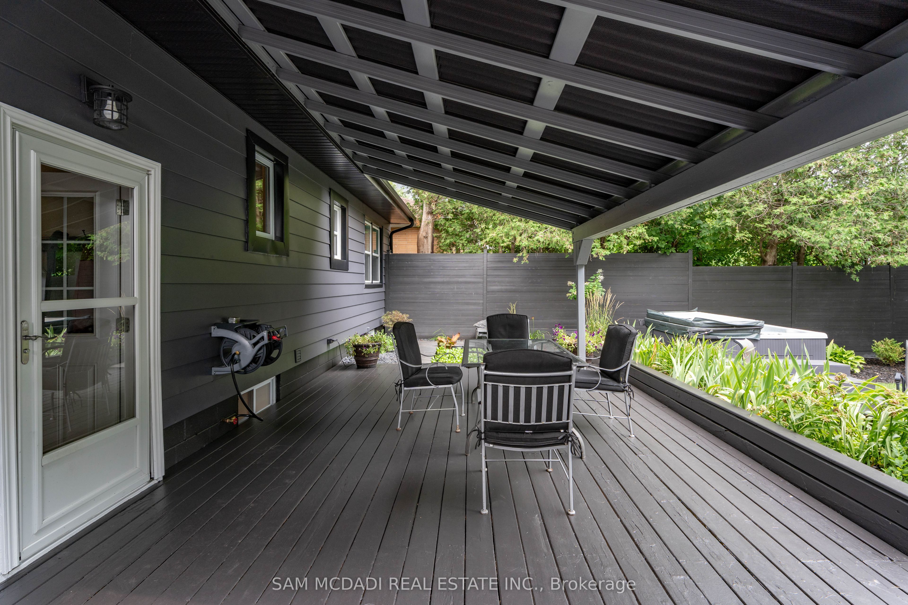 1140 Halliday Avenue Property Photo 28