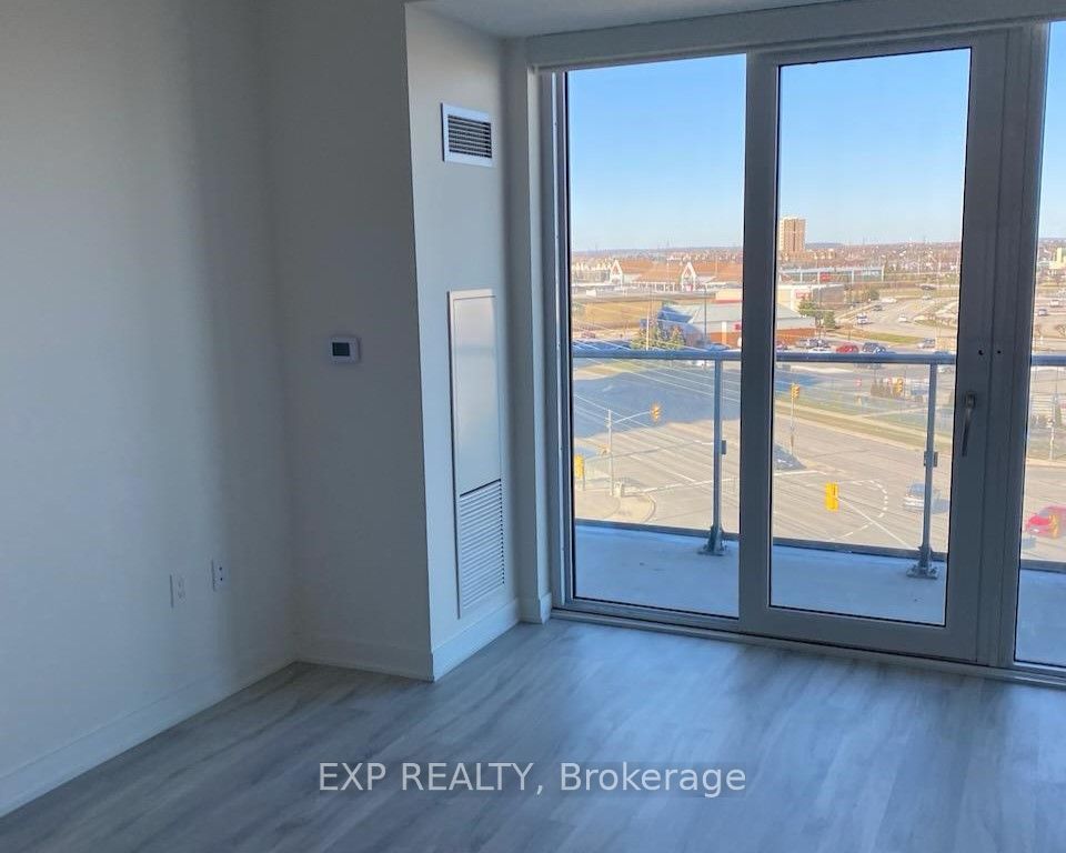 #610 - 4655 Metcalfe Avenue Property Photo 4