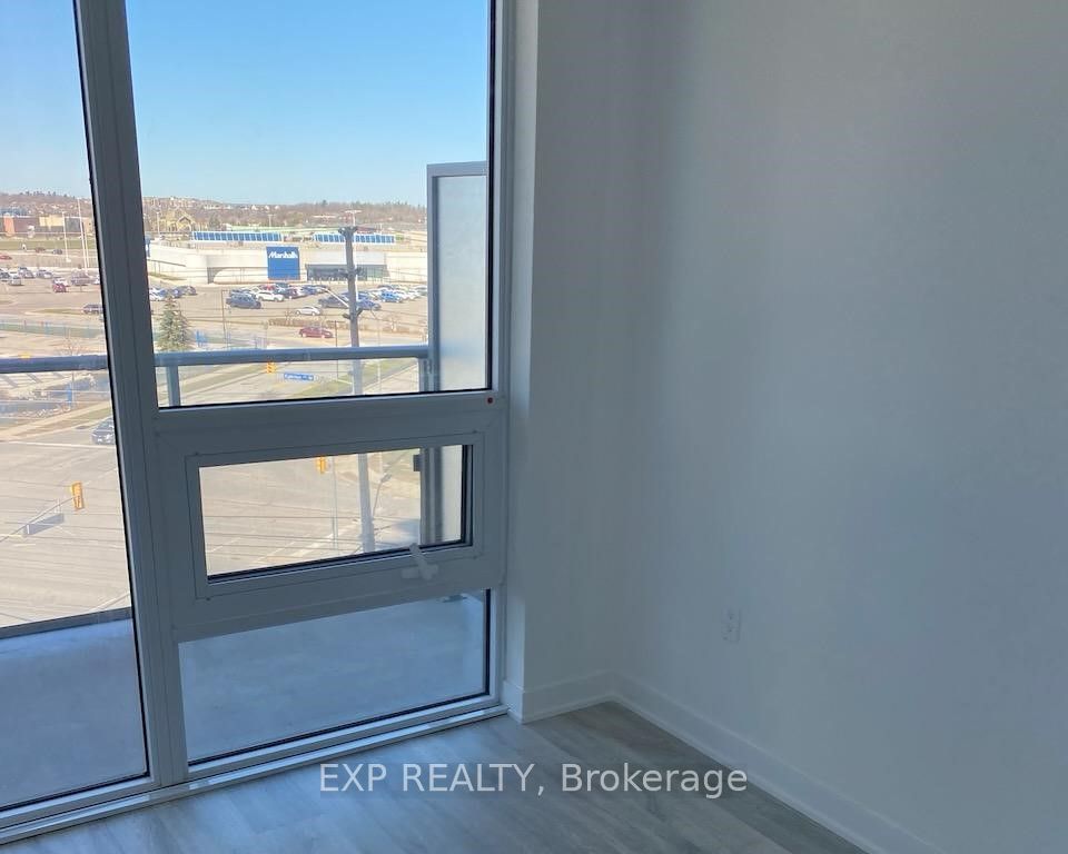 #610 - 4655 Metcalfe Avenue Property Photo 5