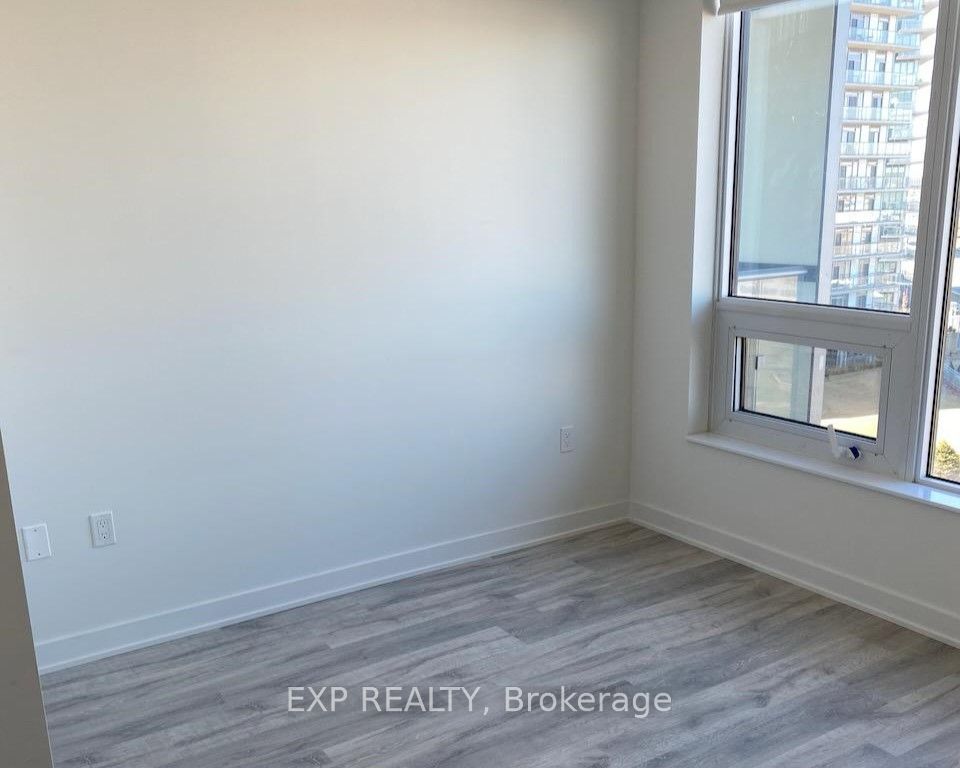 #610 - 4655 Metcalfe Avenue Property Photo 7