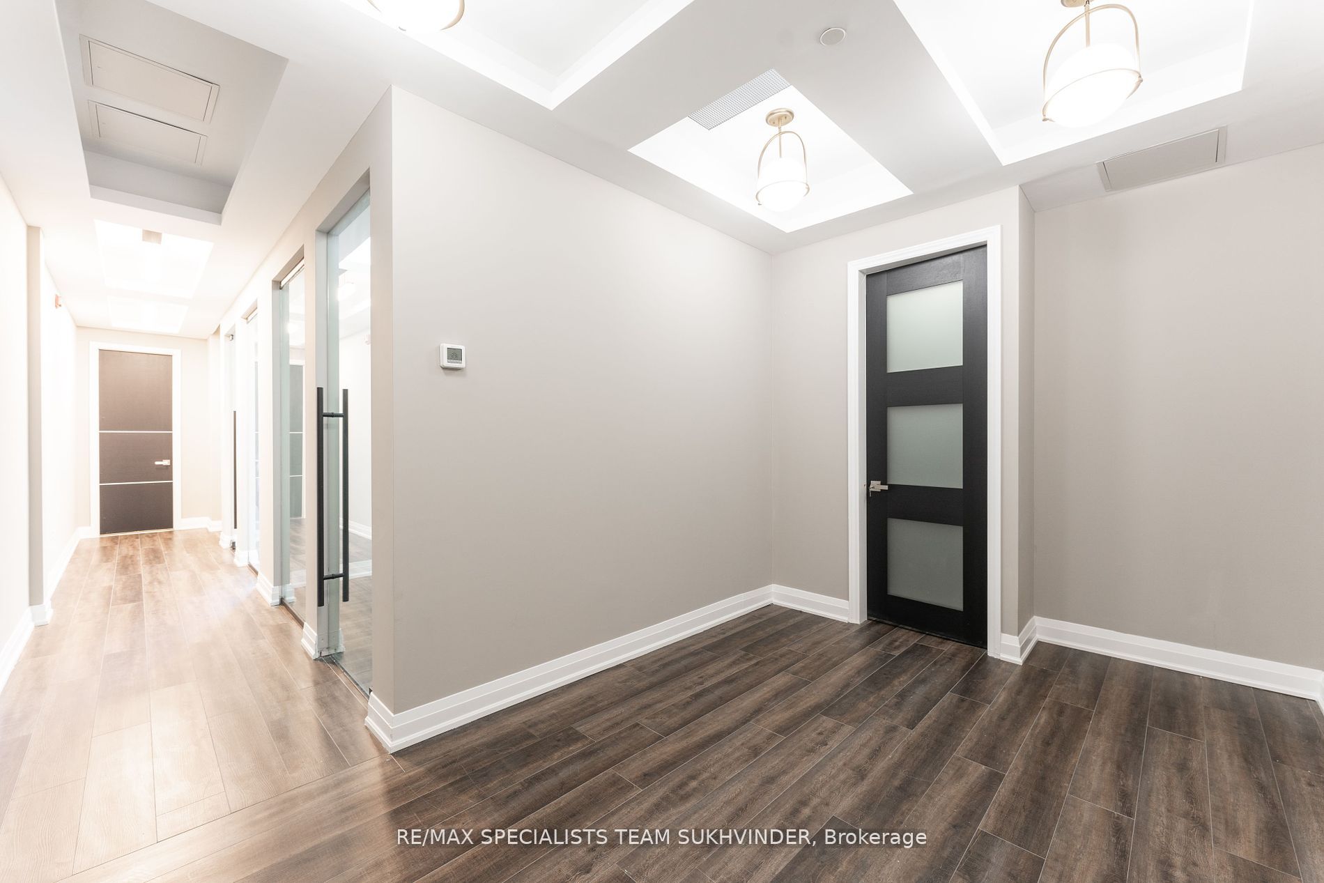 #204 - 6475 Mayfield Road Property Photo 7