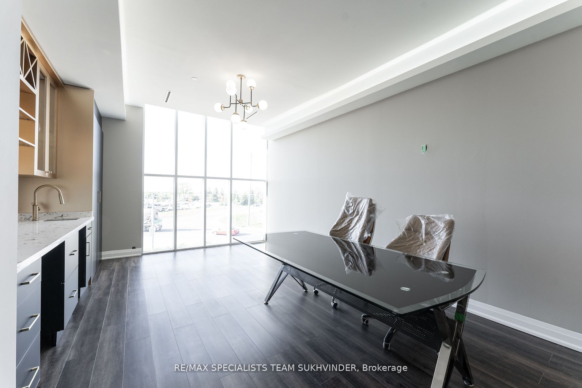 #204 - 6475 Mayfield Road Property Photo 20