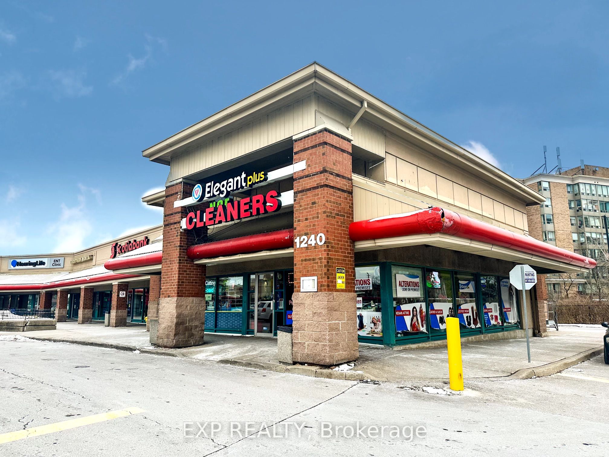#b19 - 1240 Eglinton Avenue Property Photo