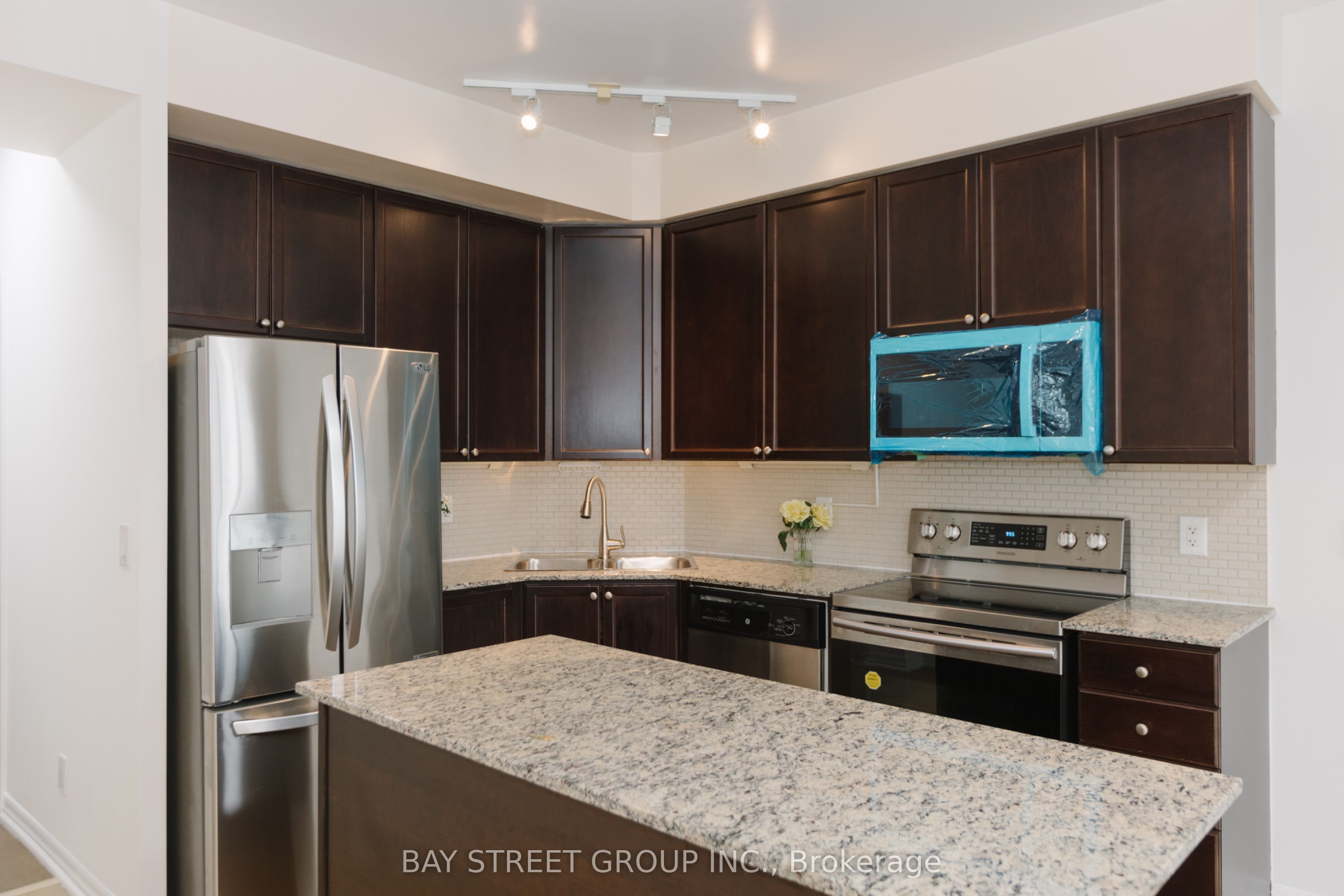 #3208 - 225 Webb Drive Property Photo 13
