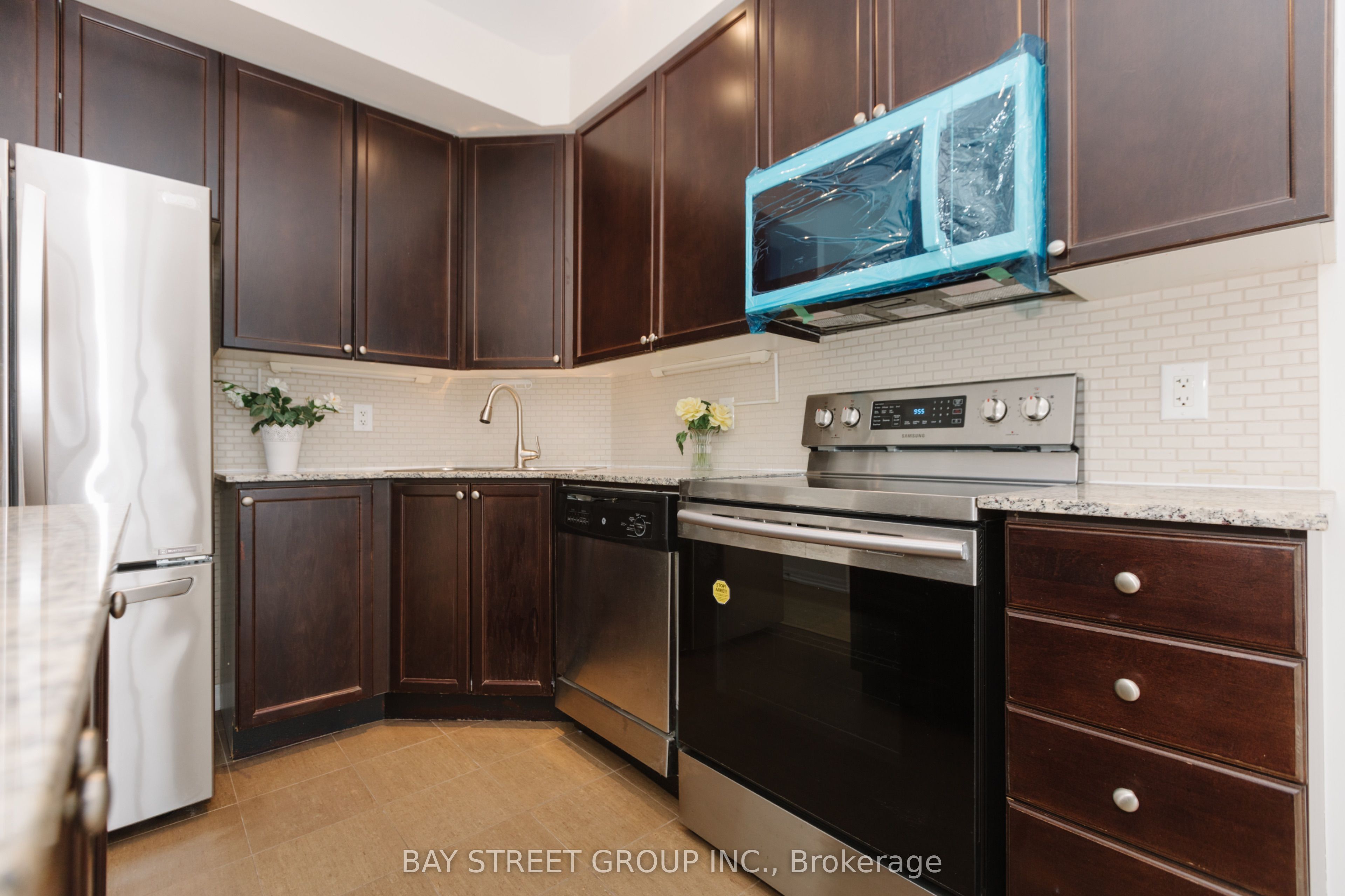 #3208 - 225 Webb Drive Property Photo 14