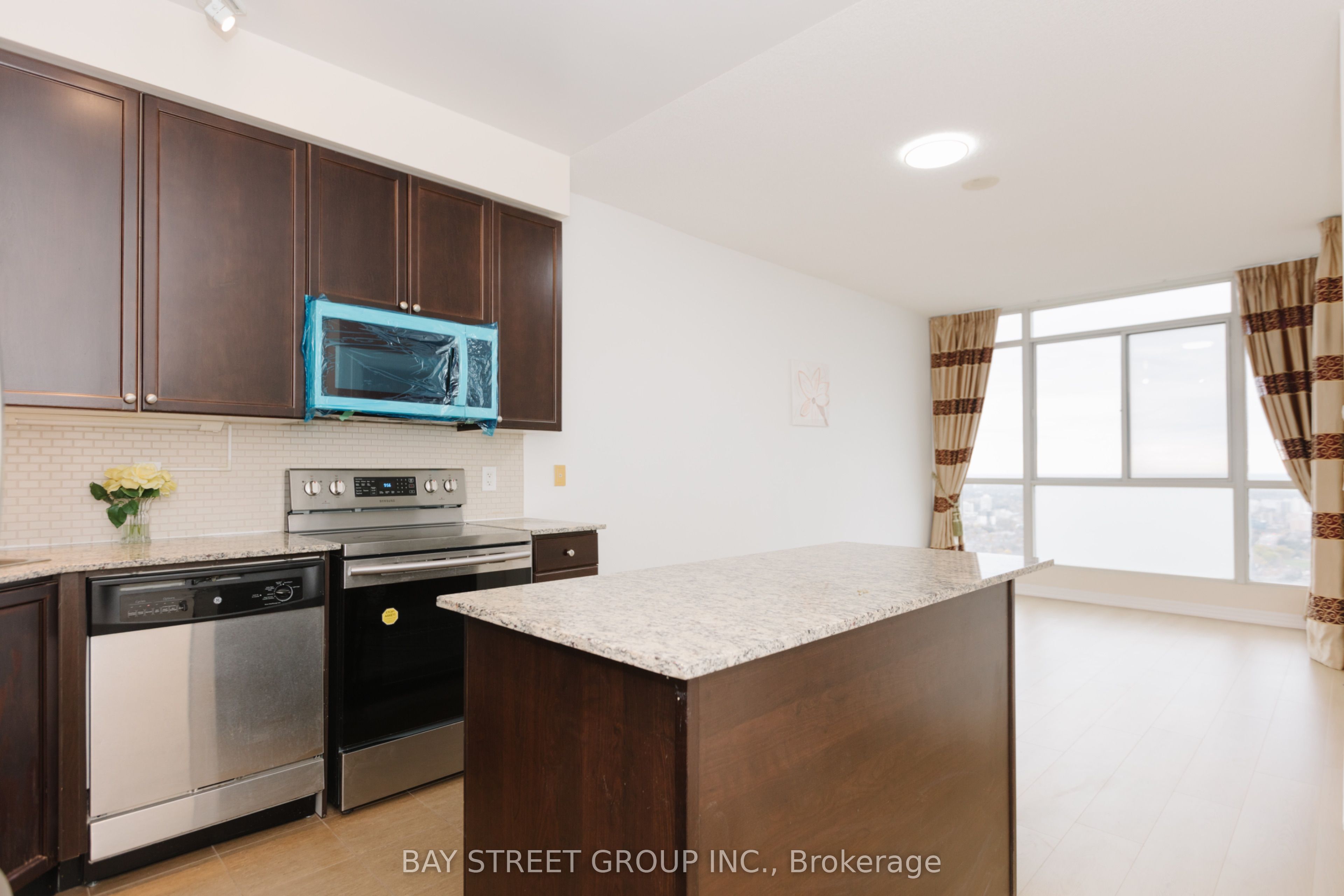 #3208 - 225 Webb Drive Property Photo 16
