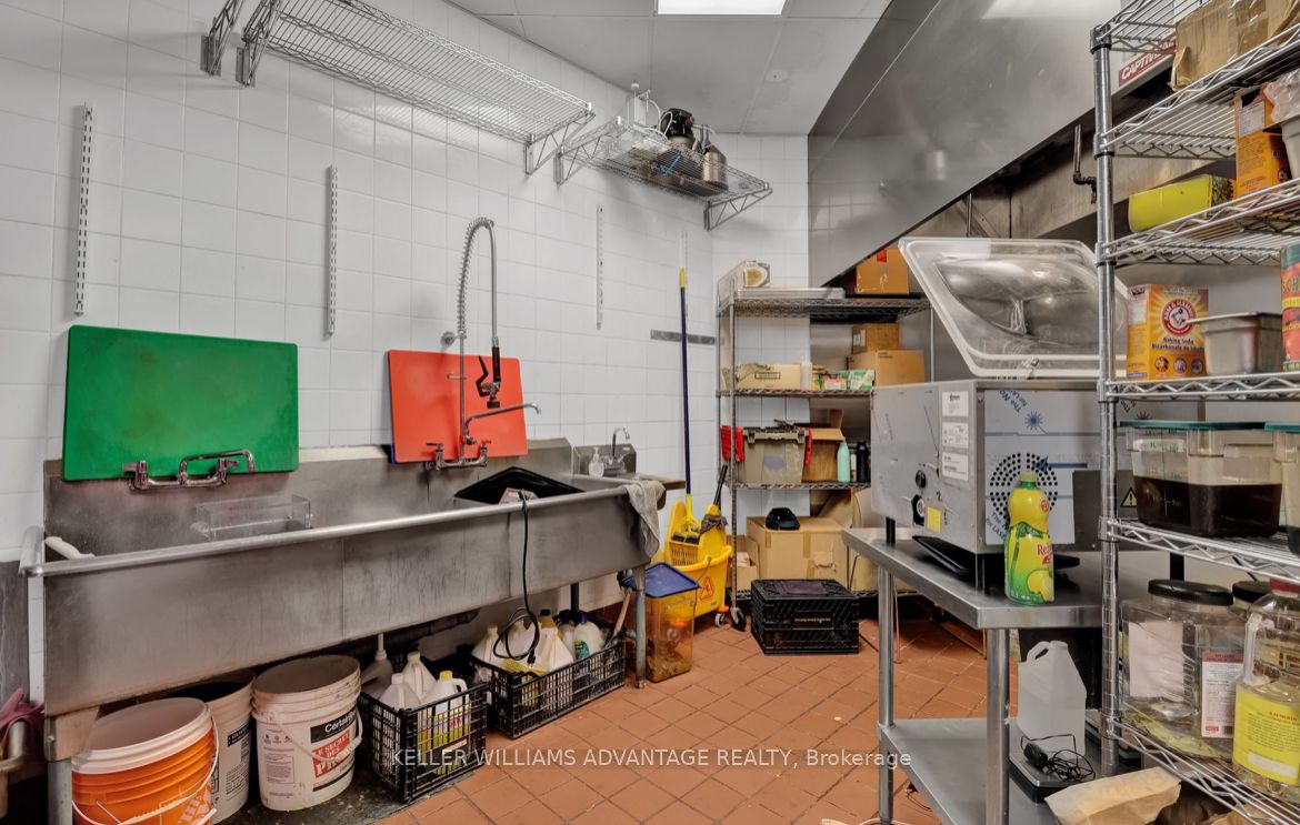 2200 Eglinton Ave W Property Photo 15