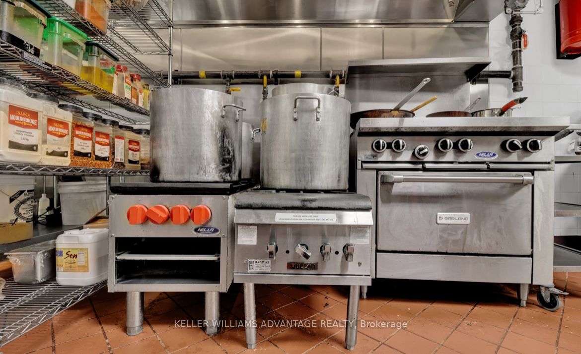 2200 Eglinton Ave W Property Photo 19