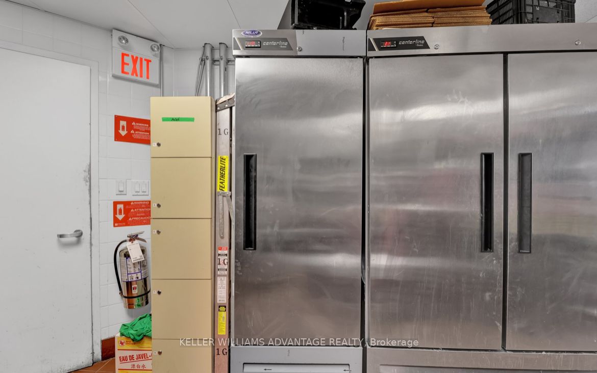 2200 Eglinton Ave W Property Photo 21
