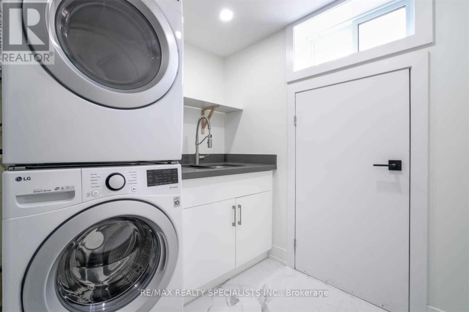 1079 West Avenue Property Photo 30