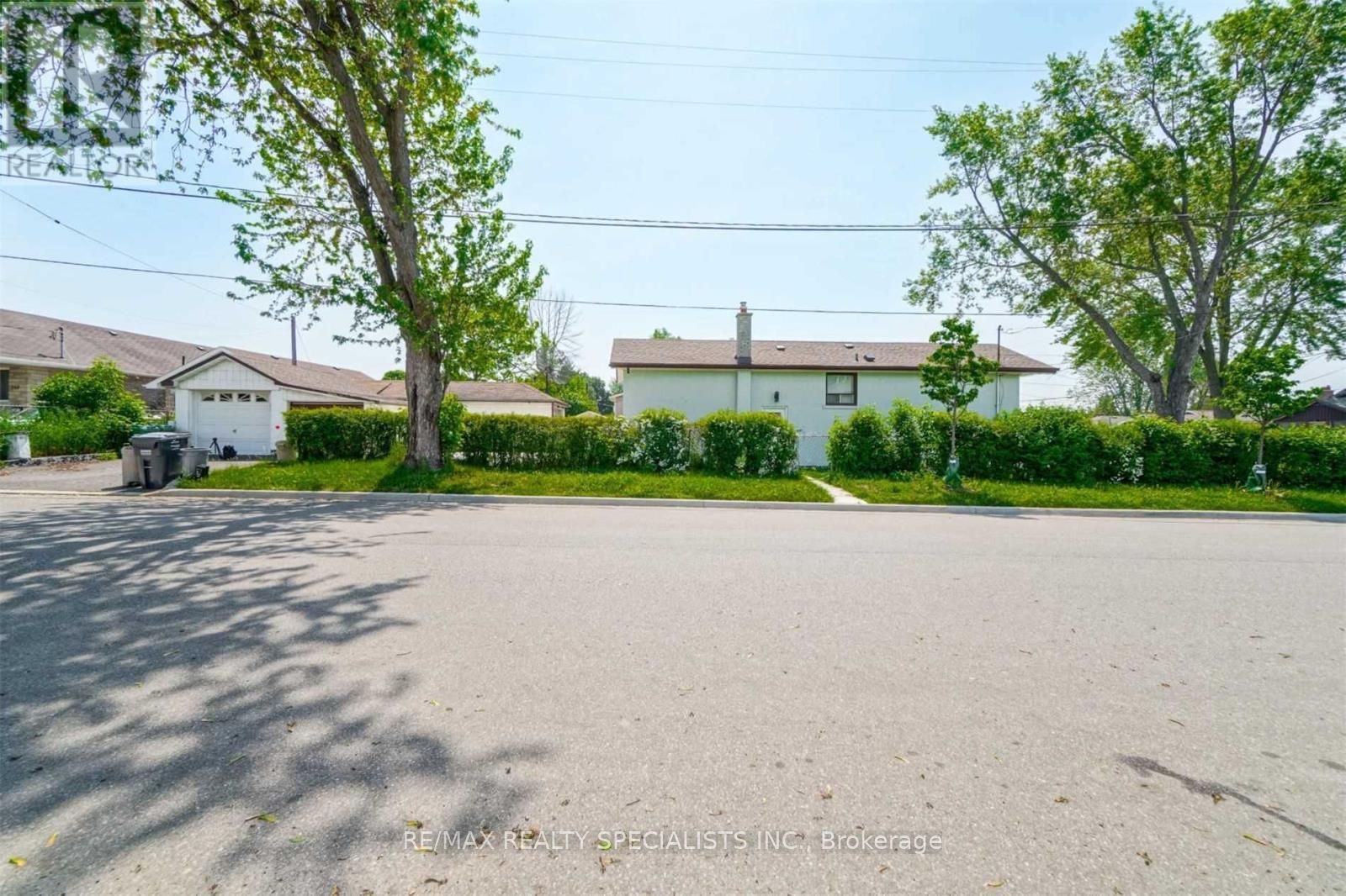 1079 West Avenue Property Photo 33
