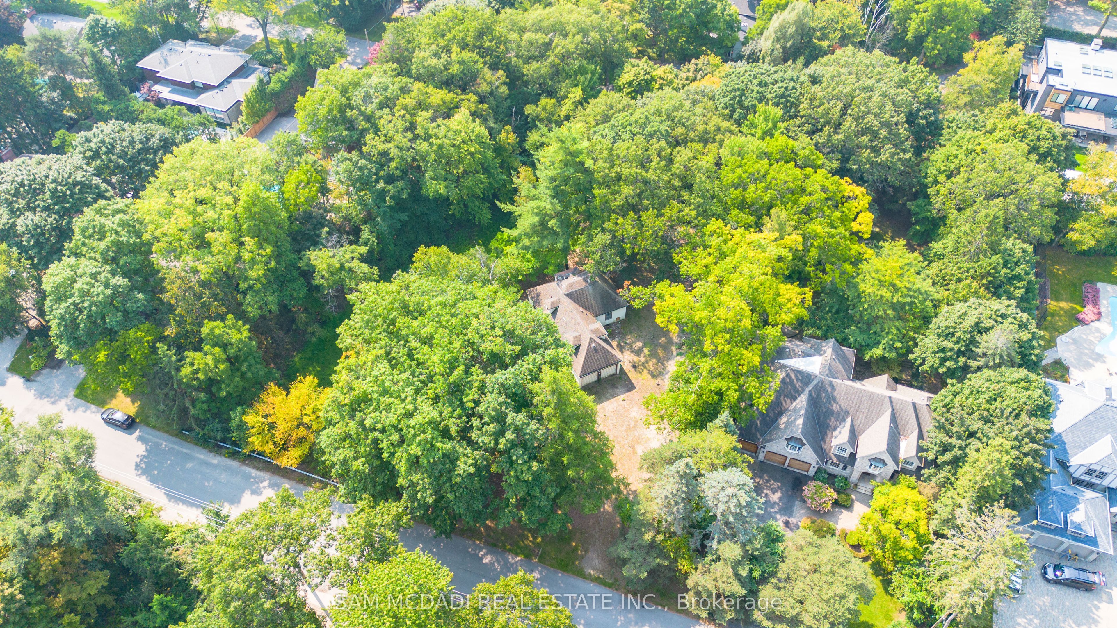 1322 Birchview Drive Property Photo 4