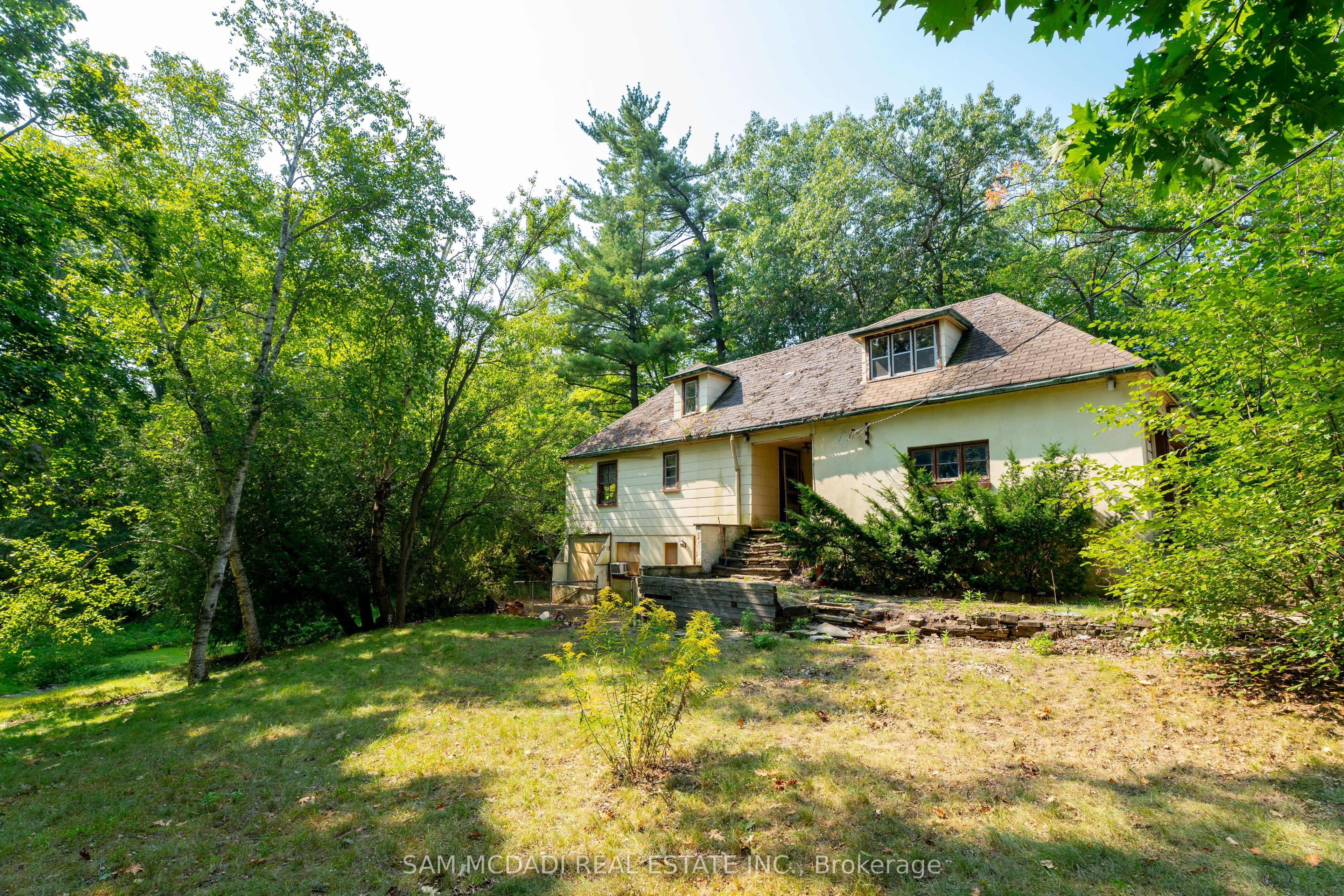 1322 Birchview Drive Property Photo 6