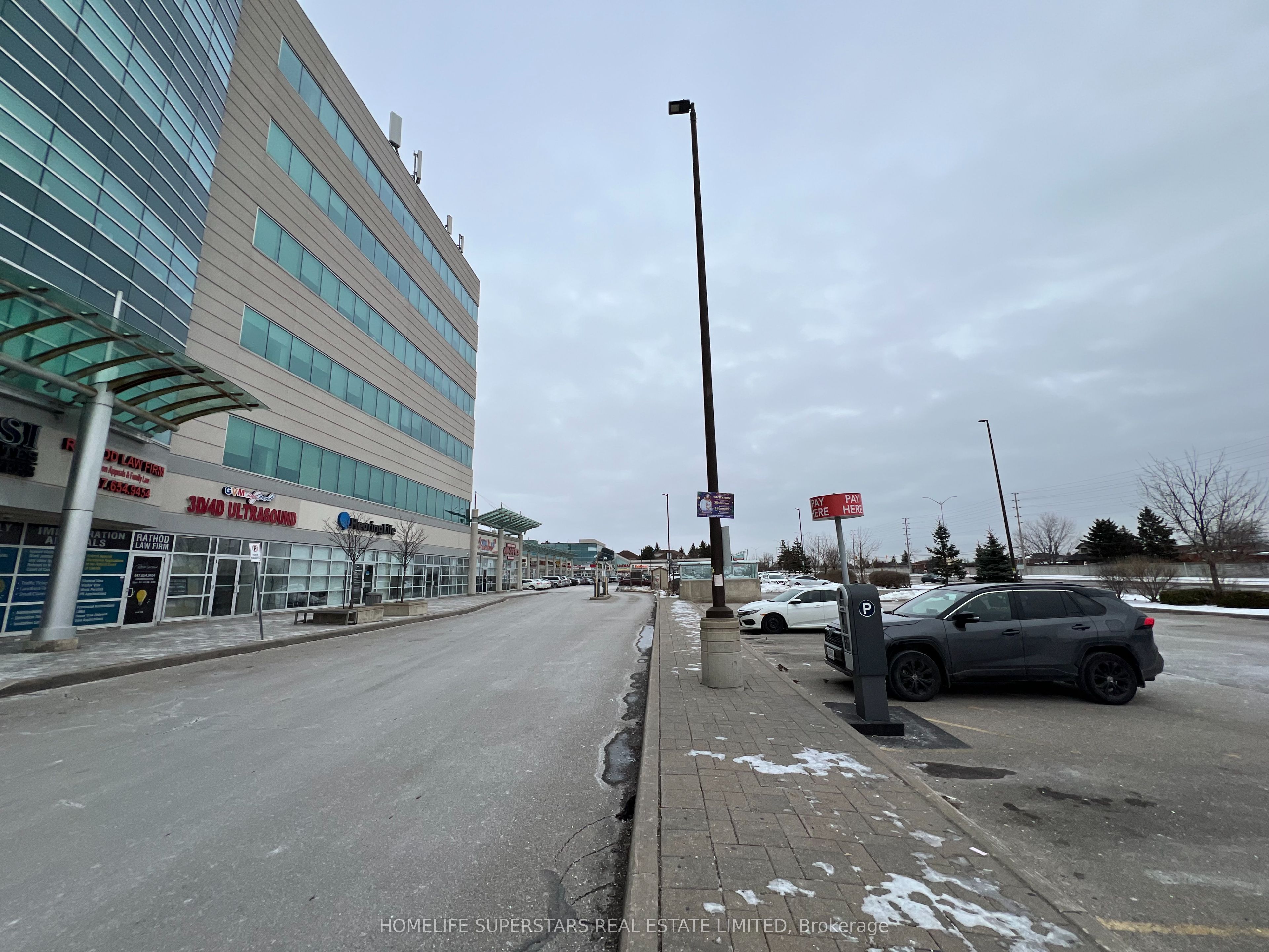 #607 - 2250 Bovaird Drive Property Photo 3
