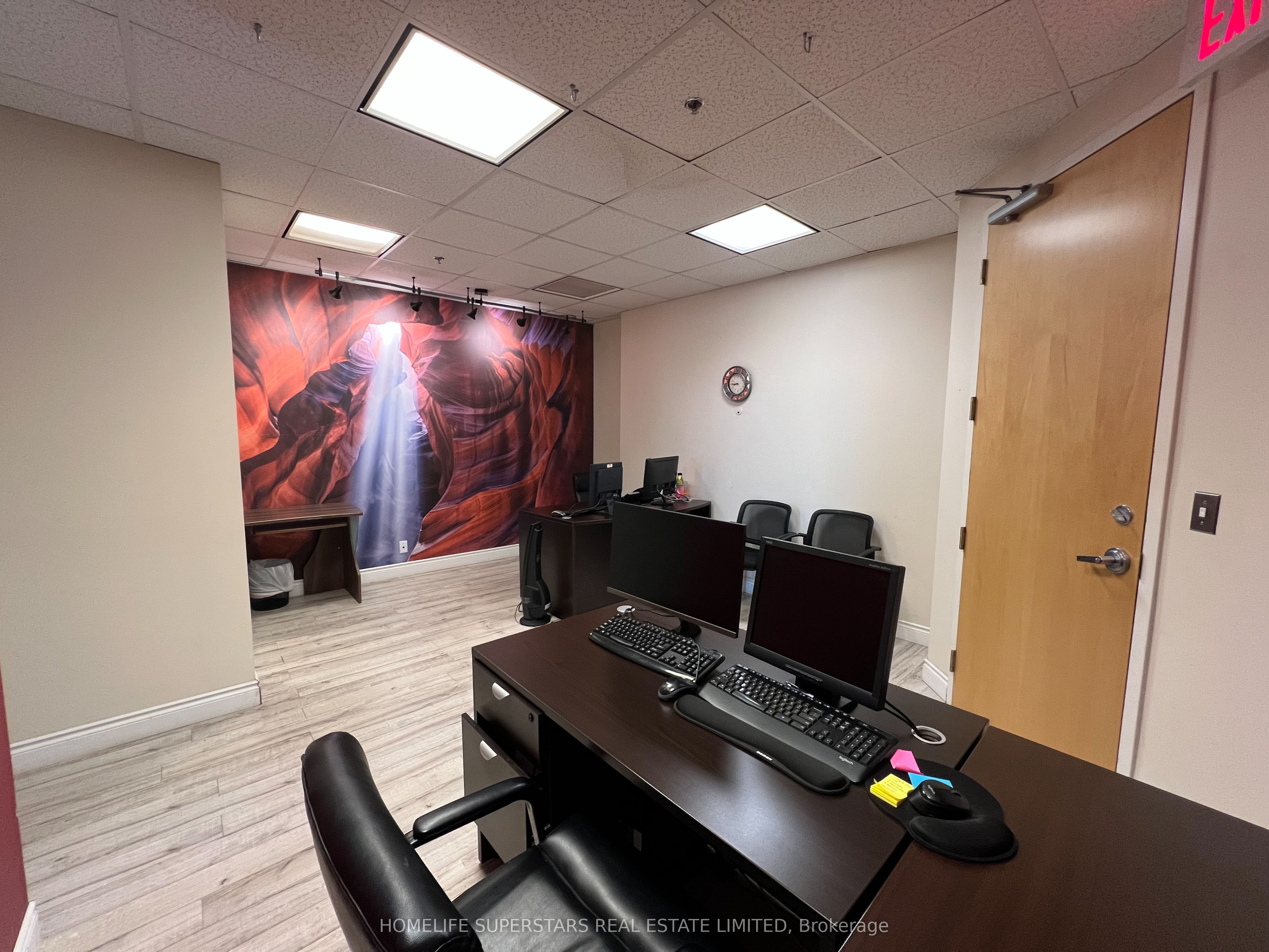 #607 - 2250 Bovaird Drive Property Photo 13