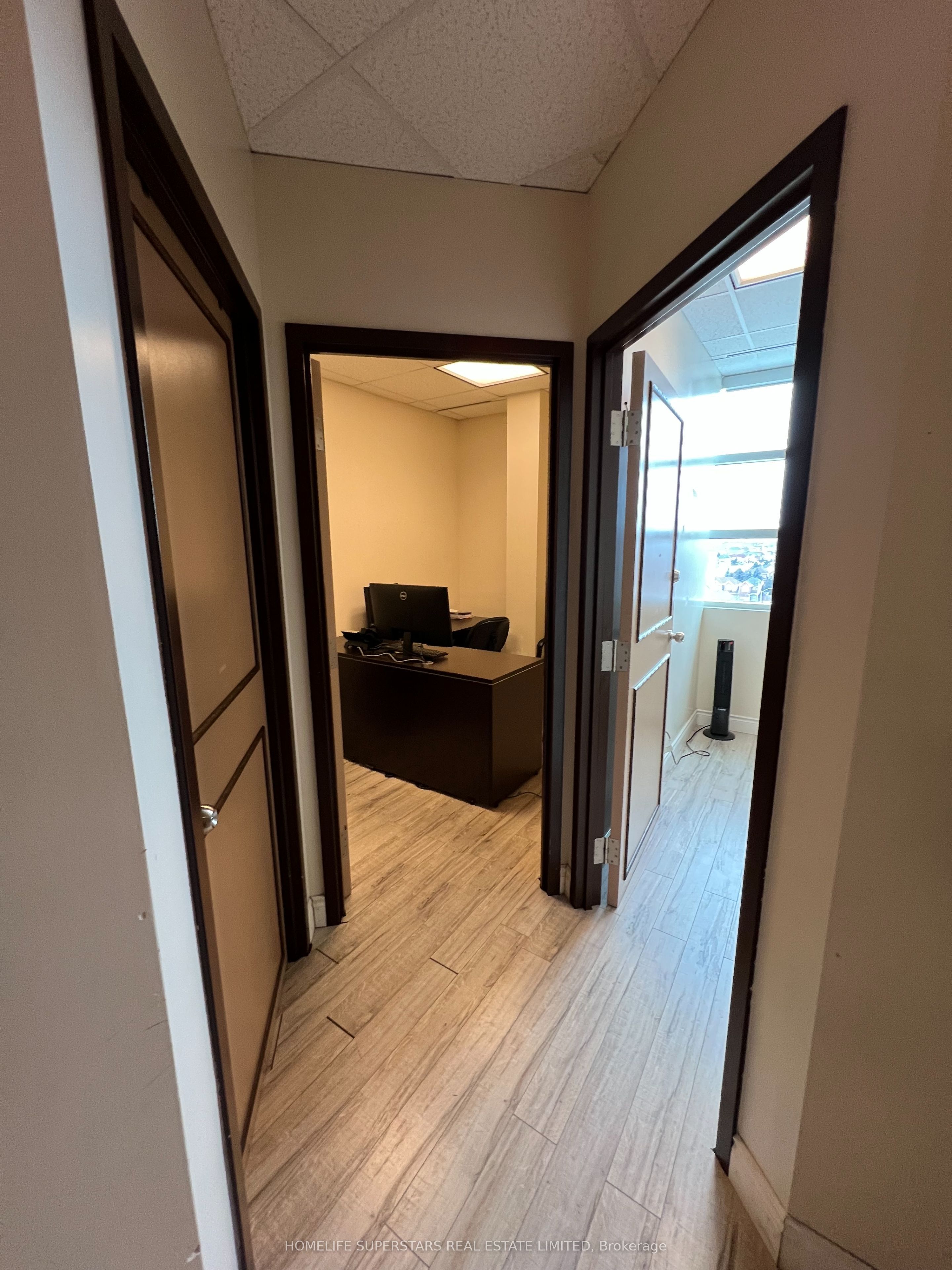 #607 - 2250 Bovaird Drive Property Photo 24