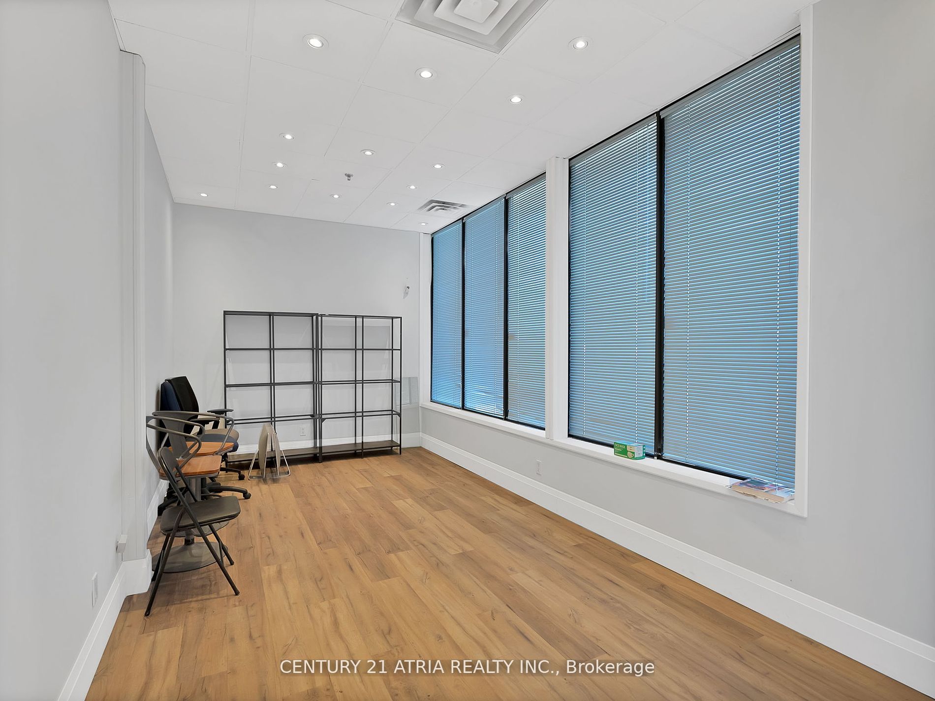 #12 - 1606 Sedlescomb Drive Property Photo 17