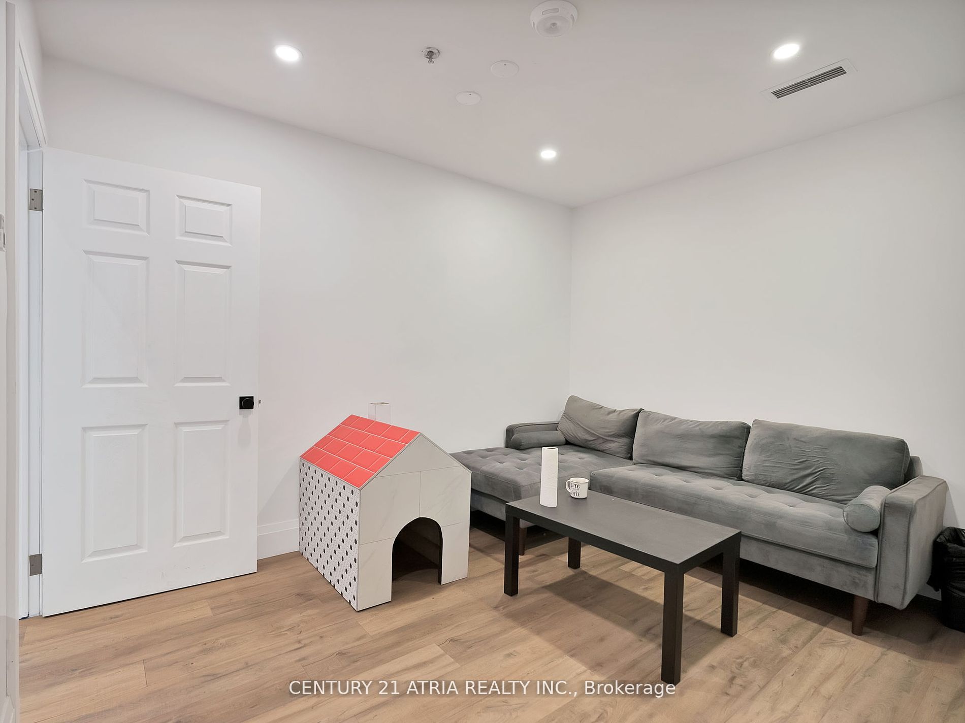 #12 - 1606 Sedlescomb Drive Property Photo 19