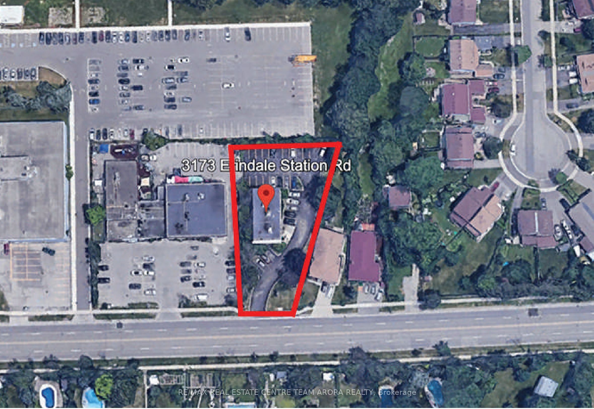 3173 Erindale Station Road Property Photo 1
