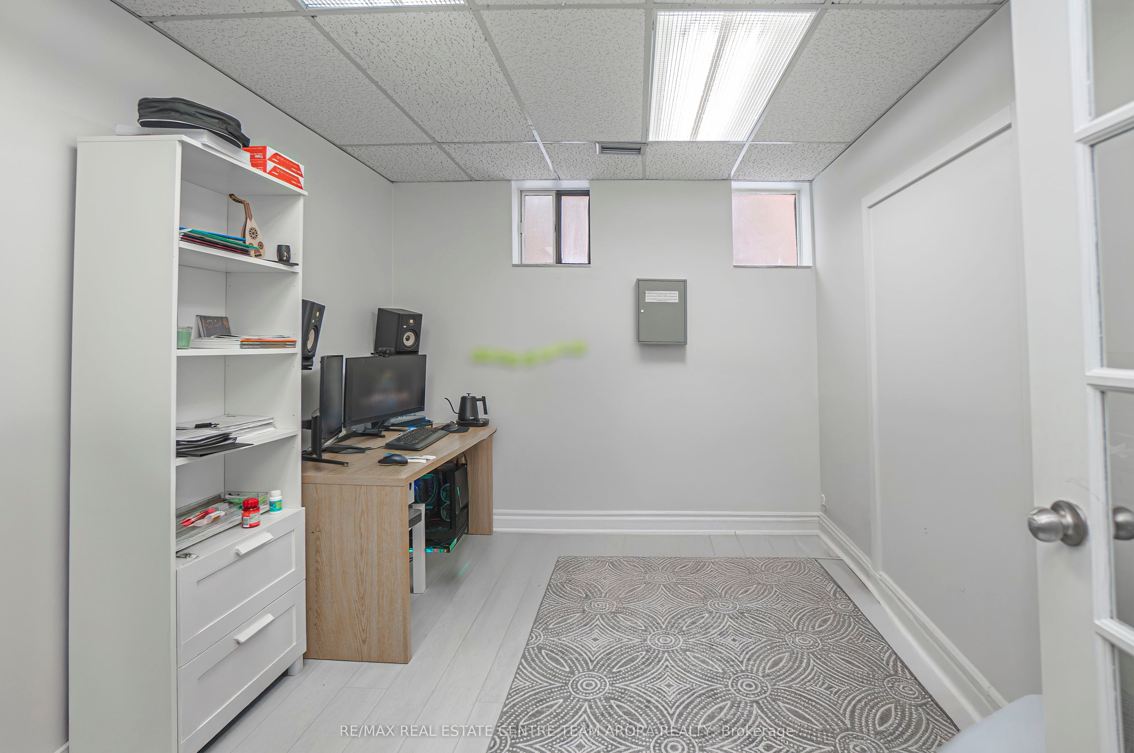 3173 Erindale Station Road Property Photo 26
