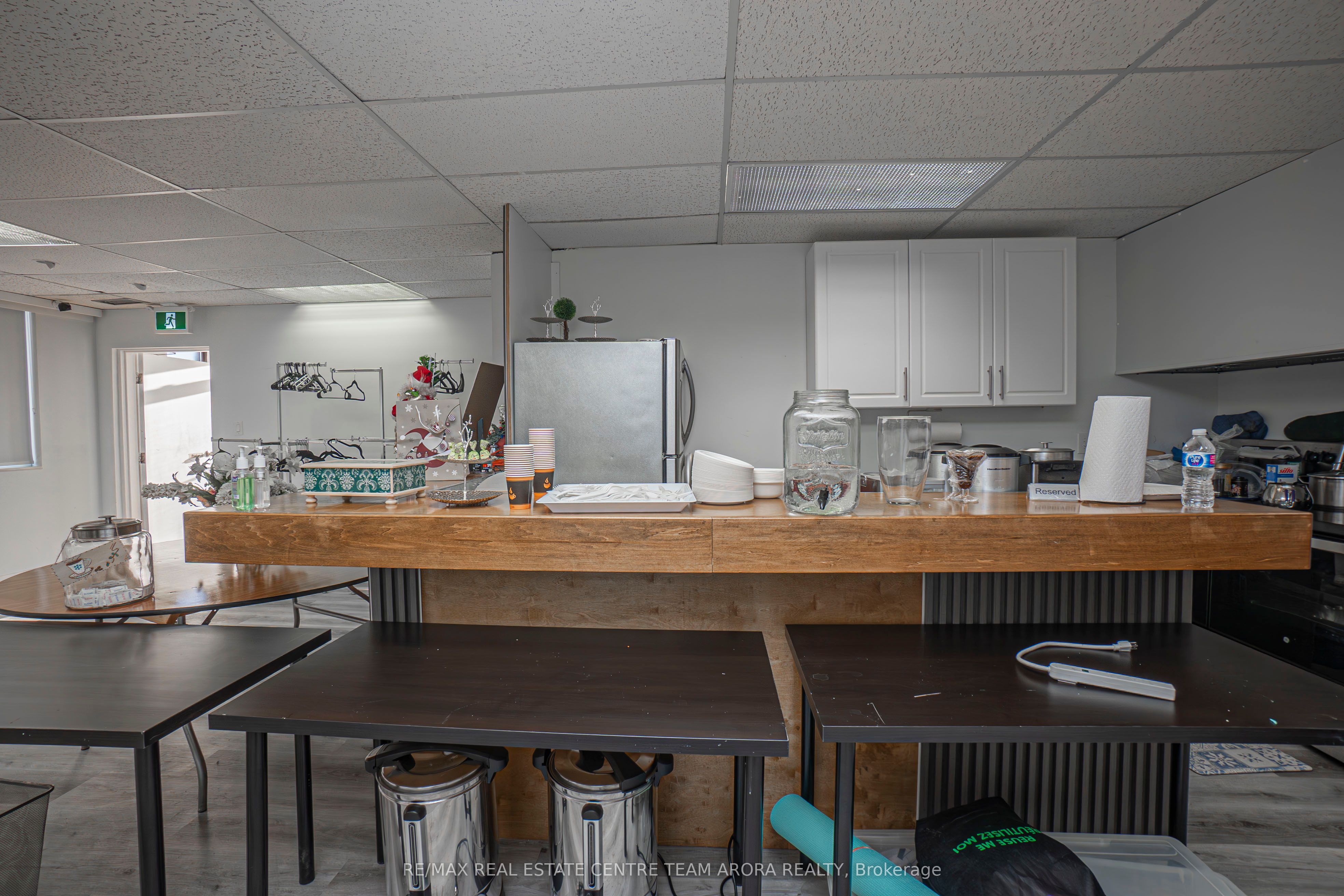 3173 Erindale Station Road Property Photo 29
