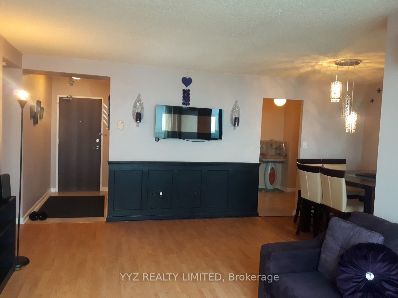 #1105 - 2542 Argyle Road Property Photo 8