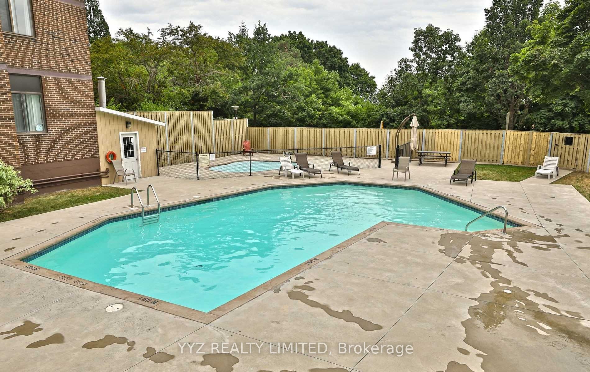 #1105 - 2542 Argyle Road Property Photo 13