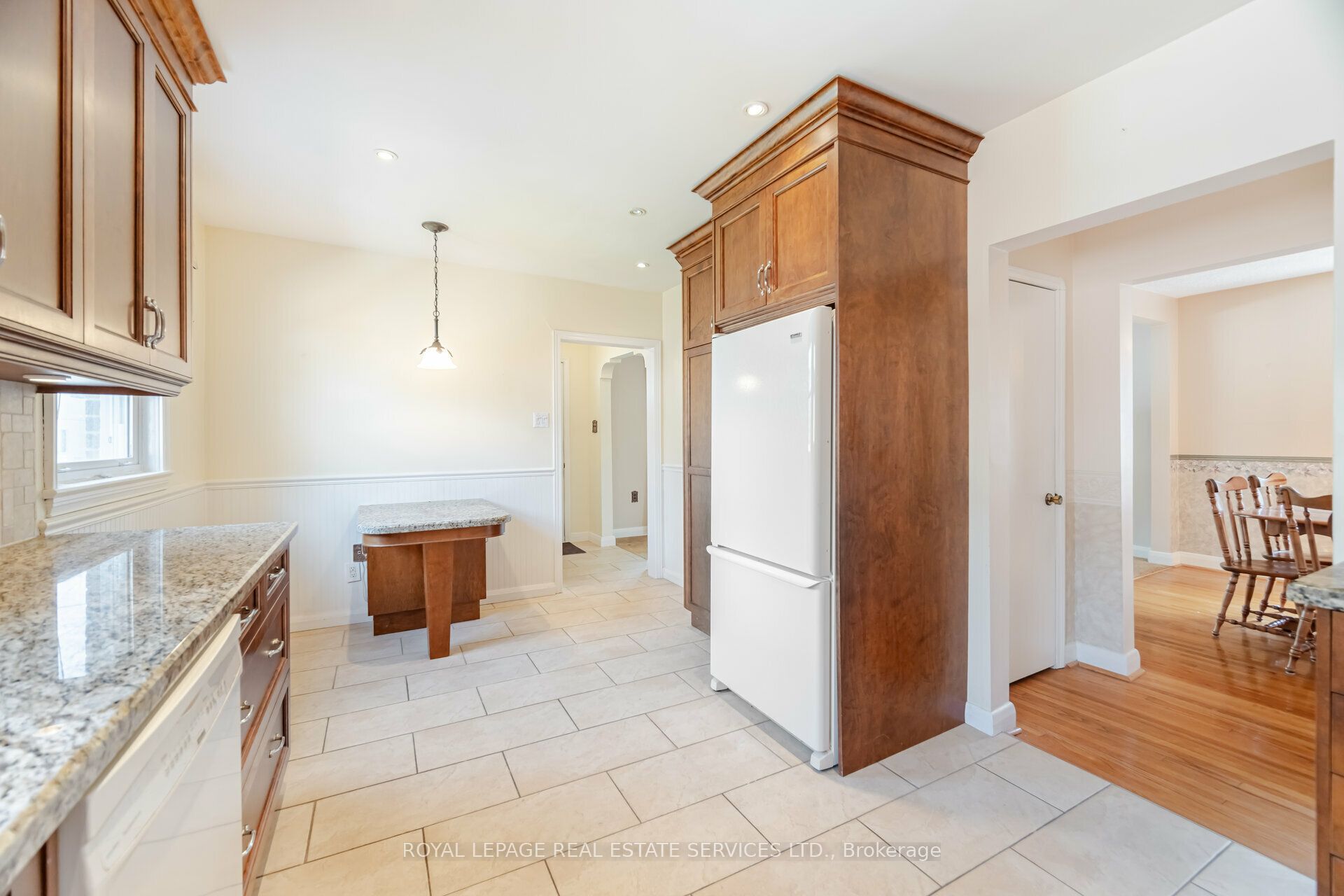 44 Maple Avenue Property Photo 15